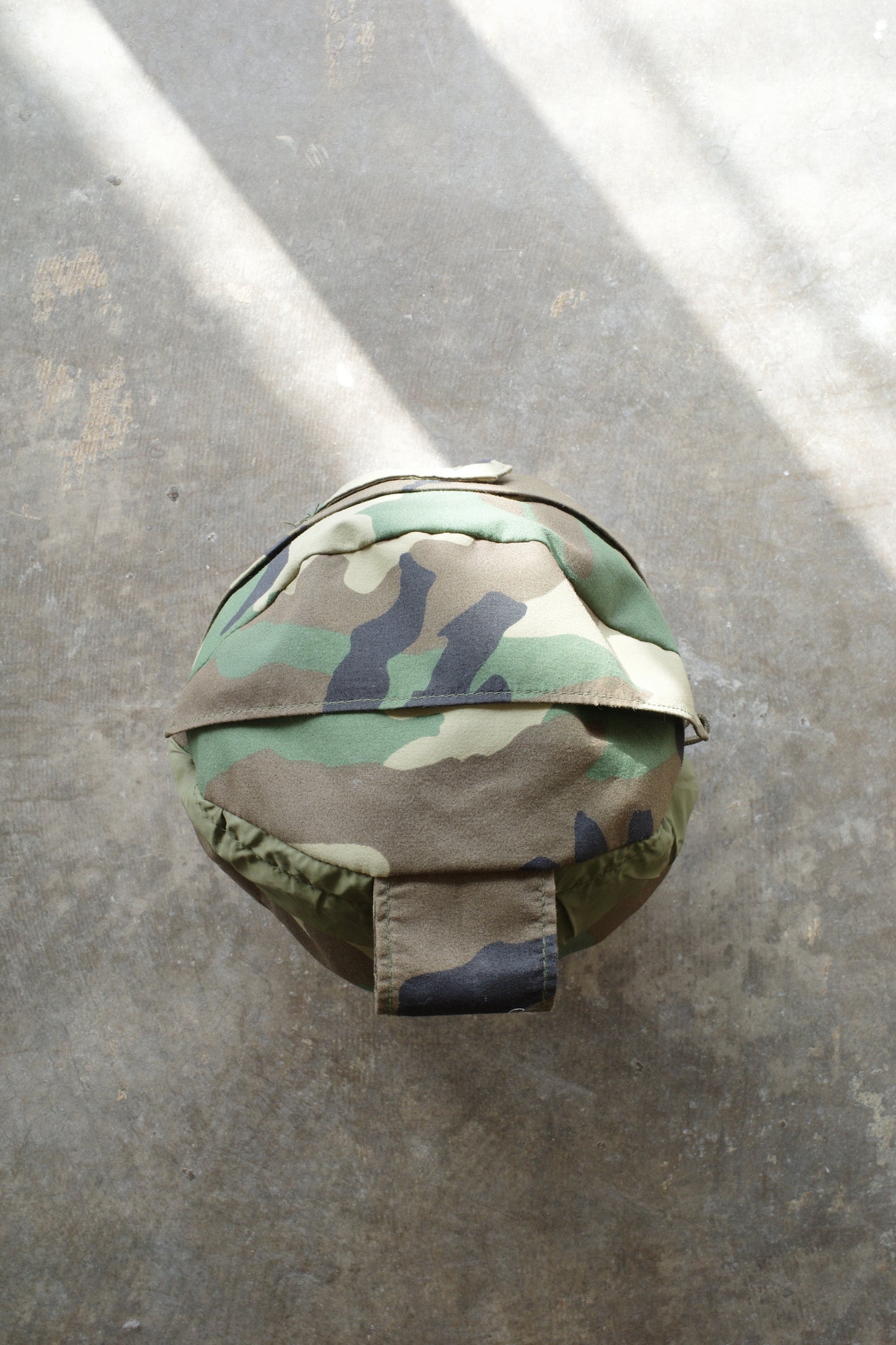 nag nag Ball Bag
