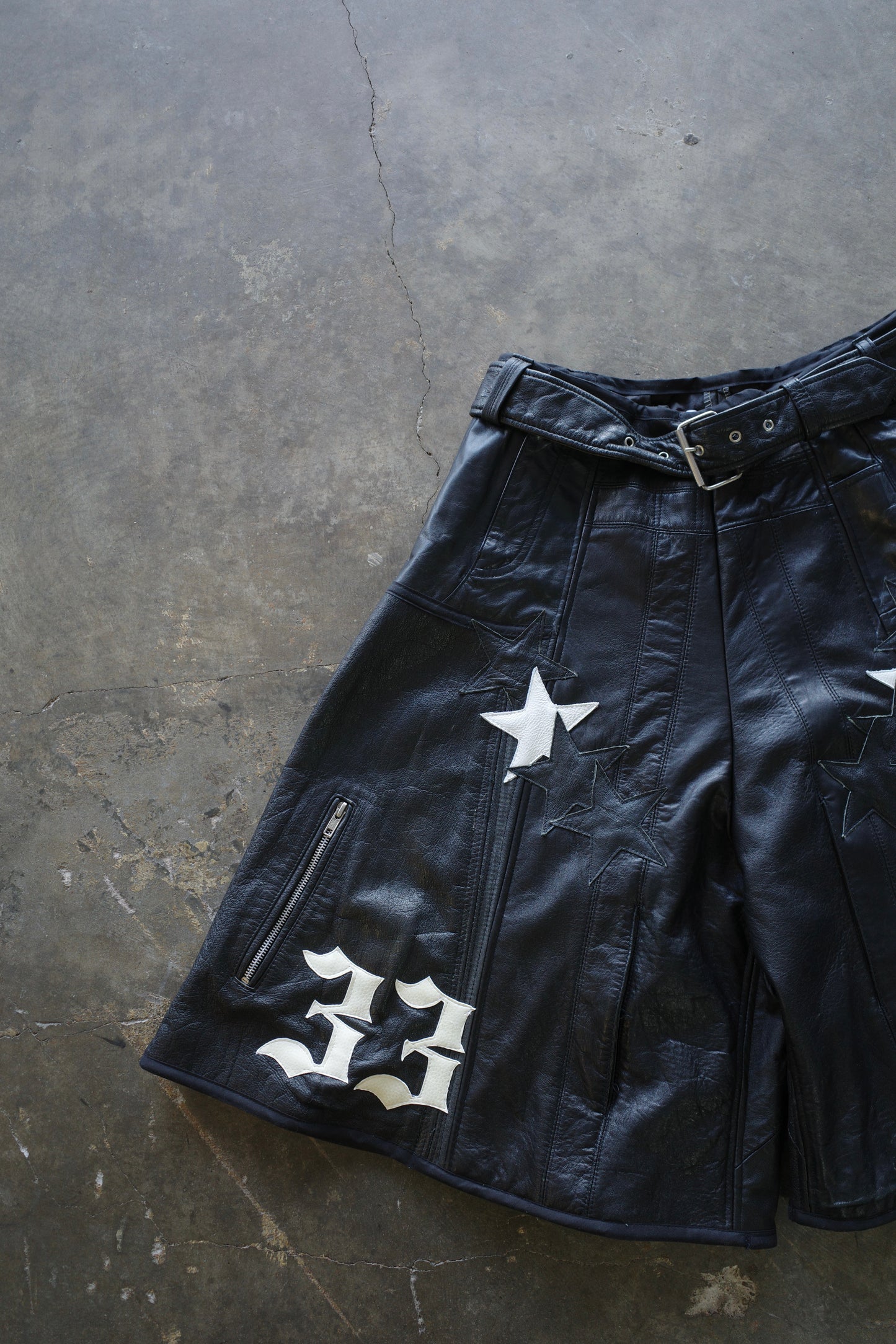 33 leather baggy shorts (32)33BS1