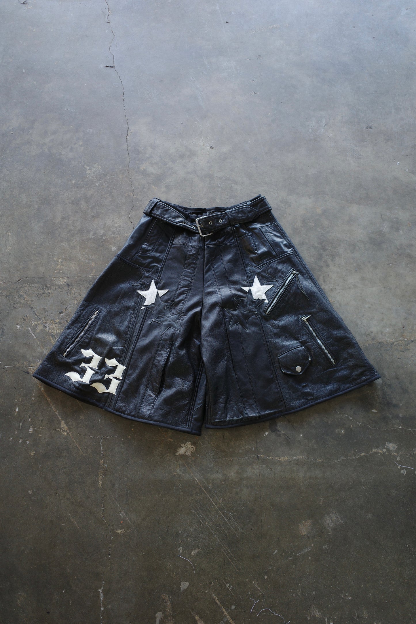 33 leather baggy shorts (32)33BS1