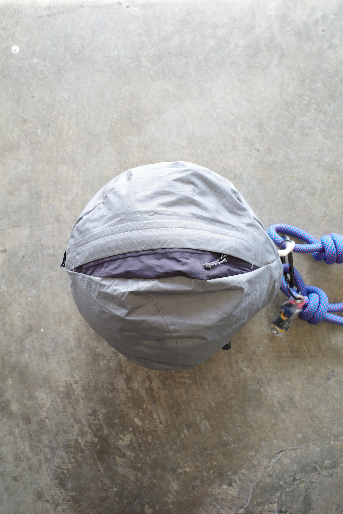 nag nag Ball Bag