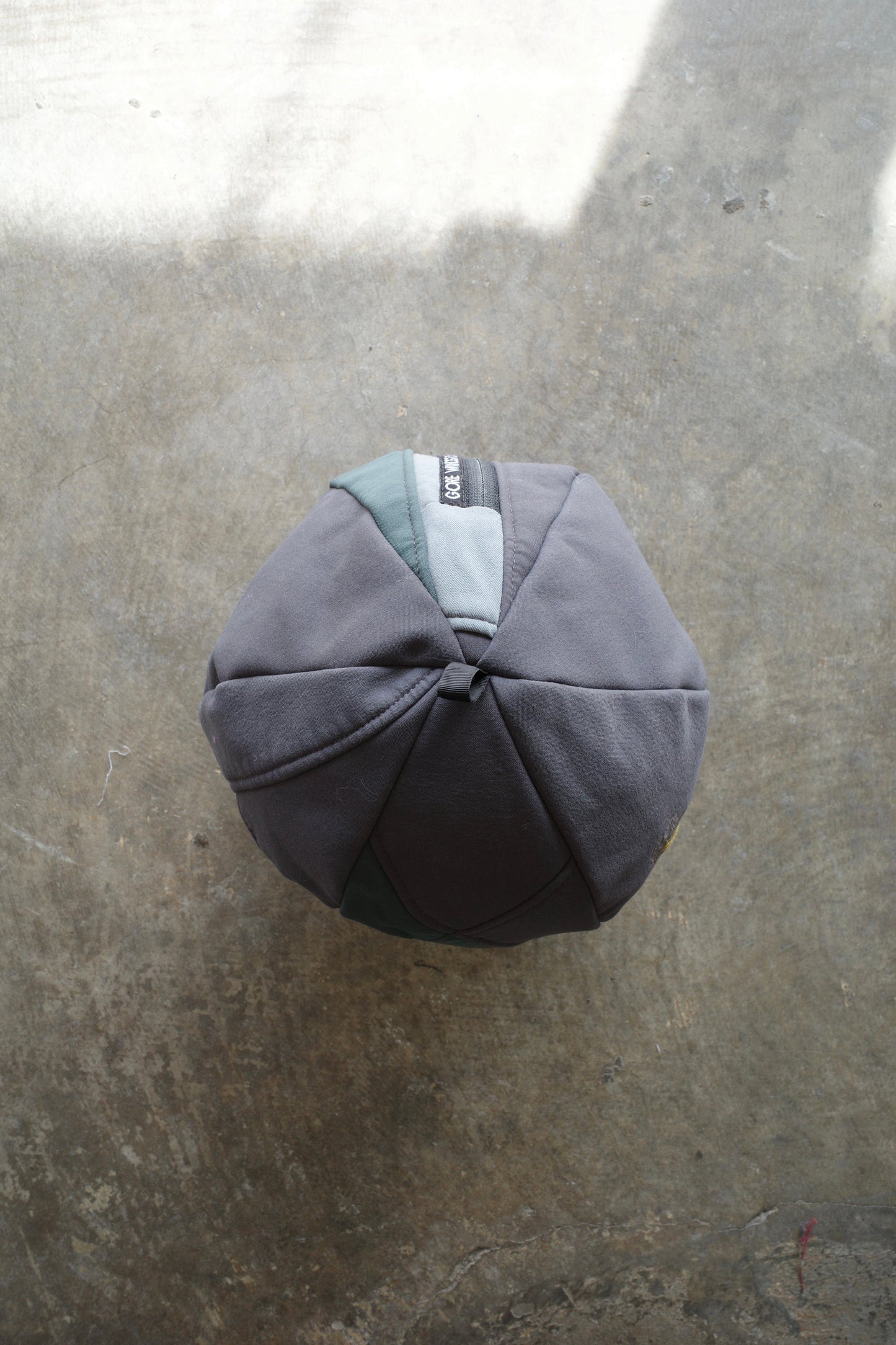 nag nag Ball Bag