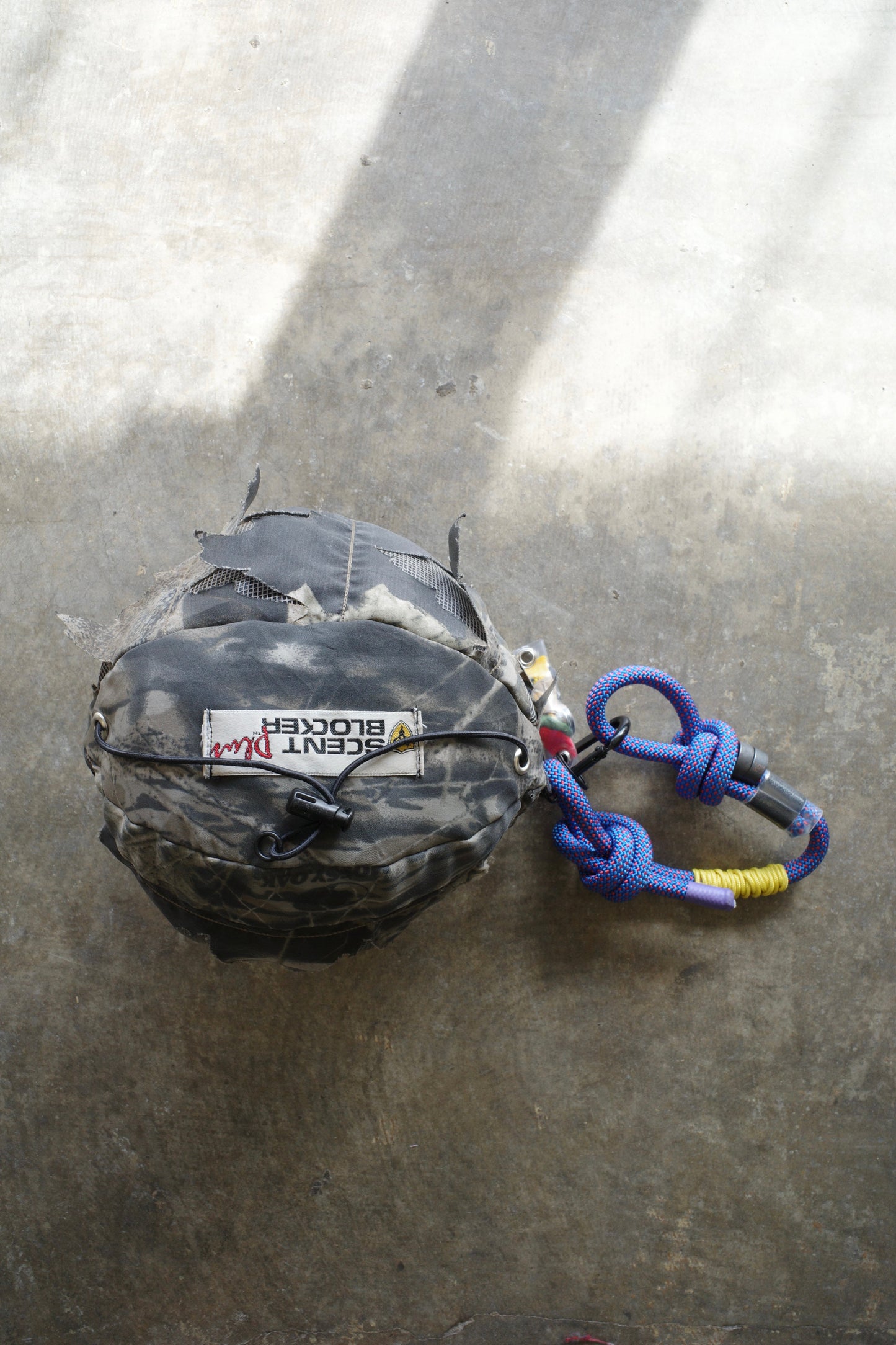 nag nag Ball Bag