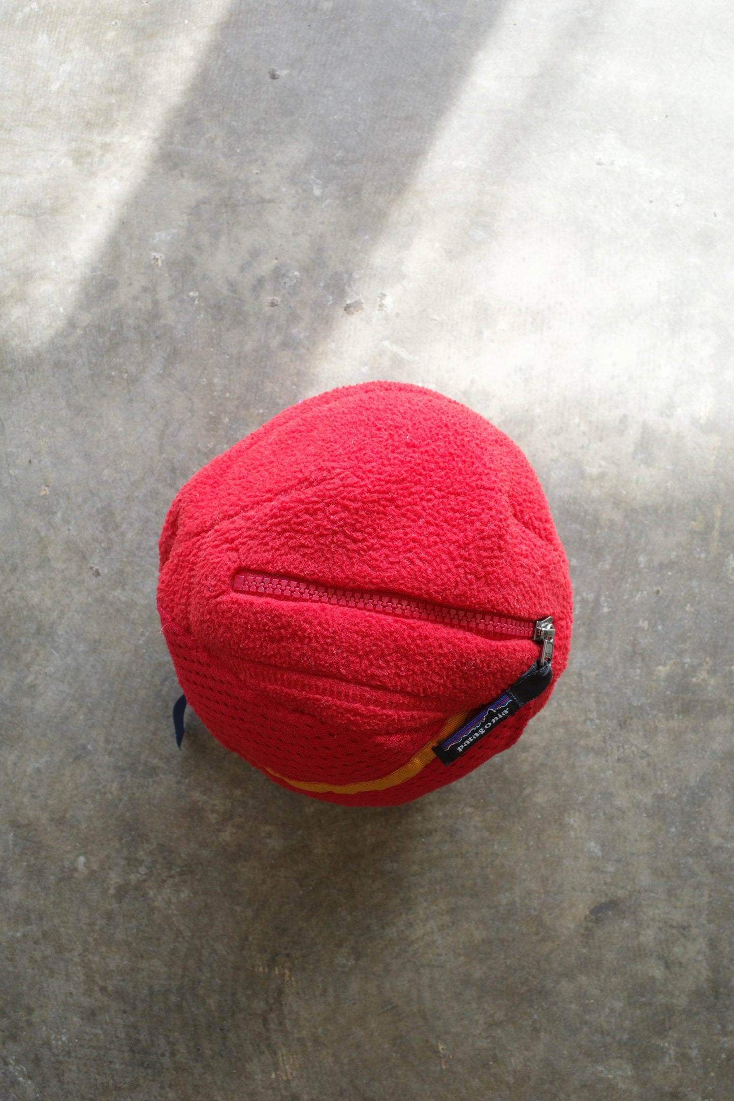 nag nag Ball Bag