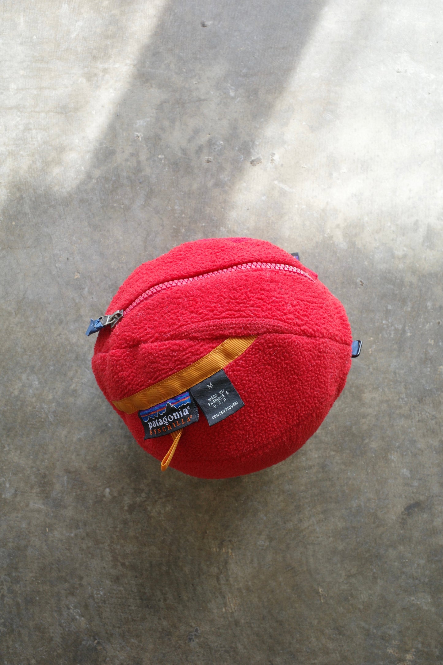 nag nag Ball Bag