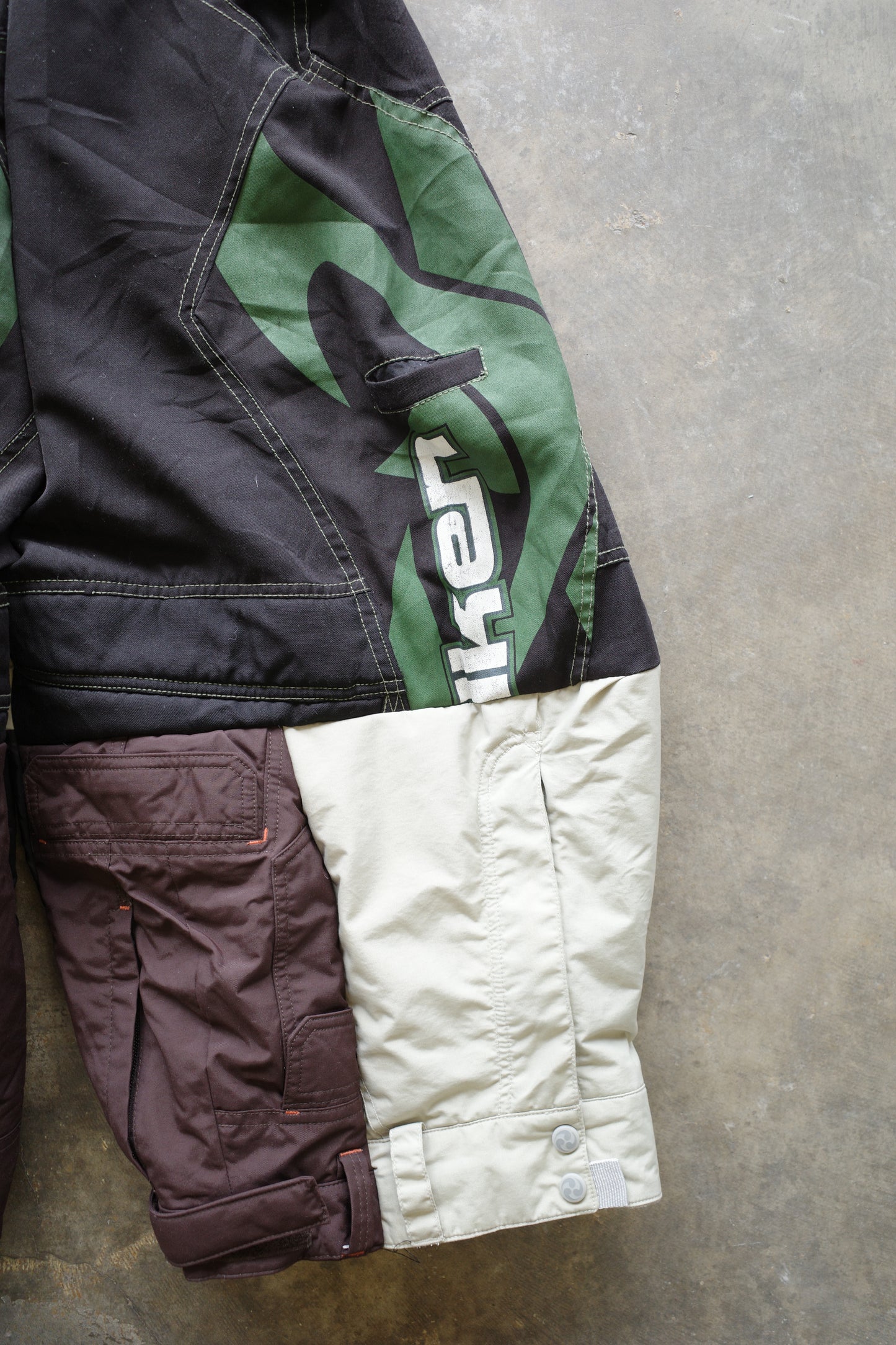Wide Legged nag nag Pants(S)