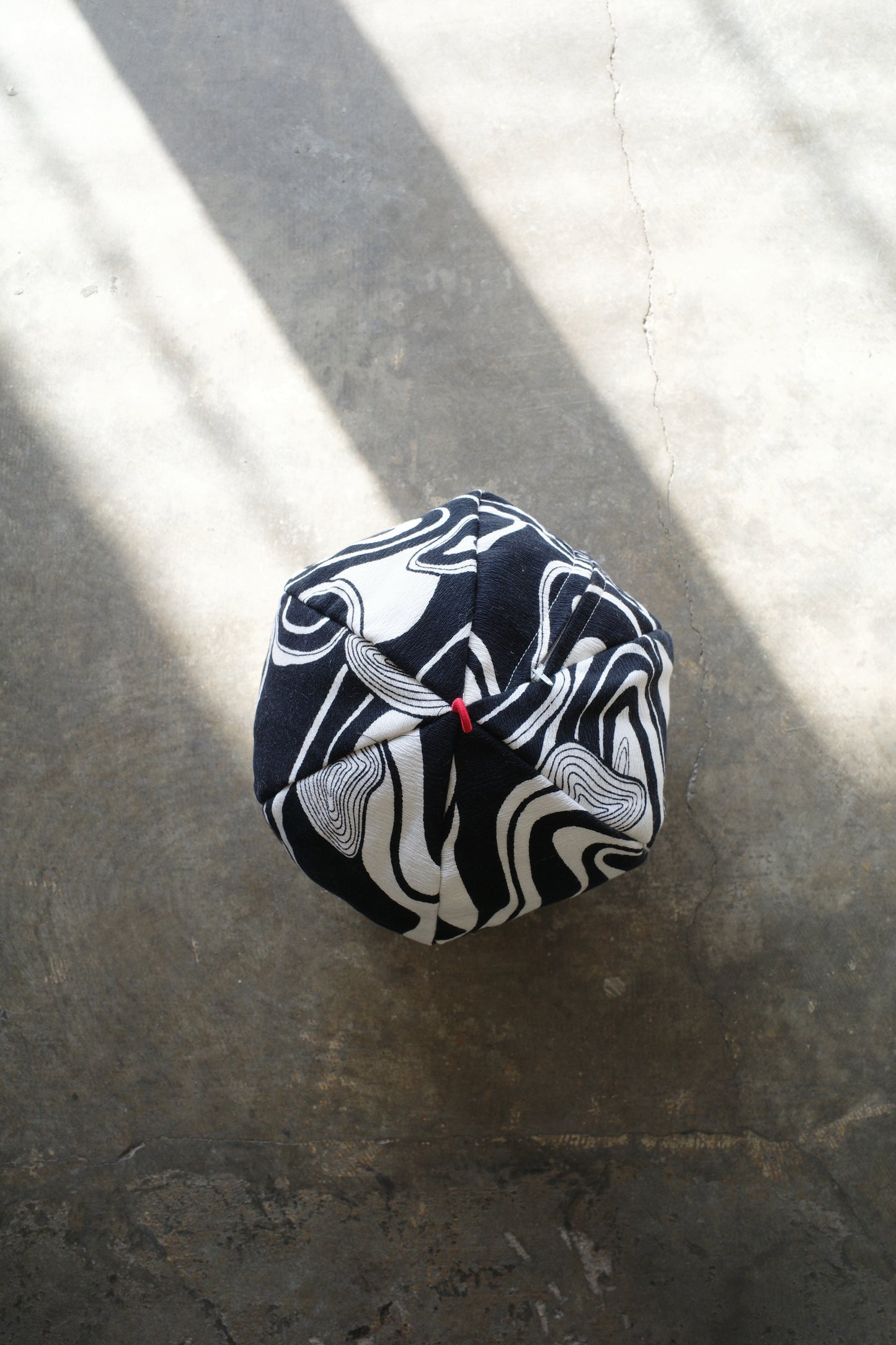 nag nag Ball Bag made from 1970s art fabric