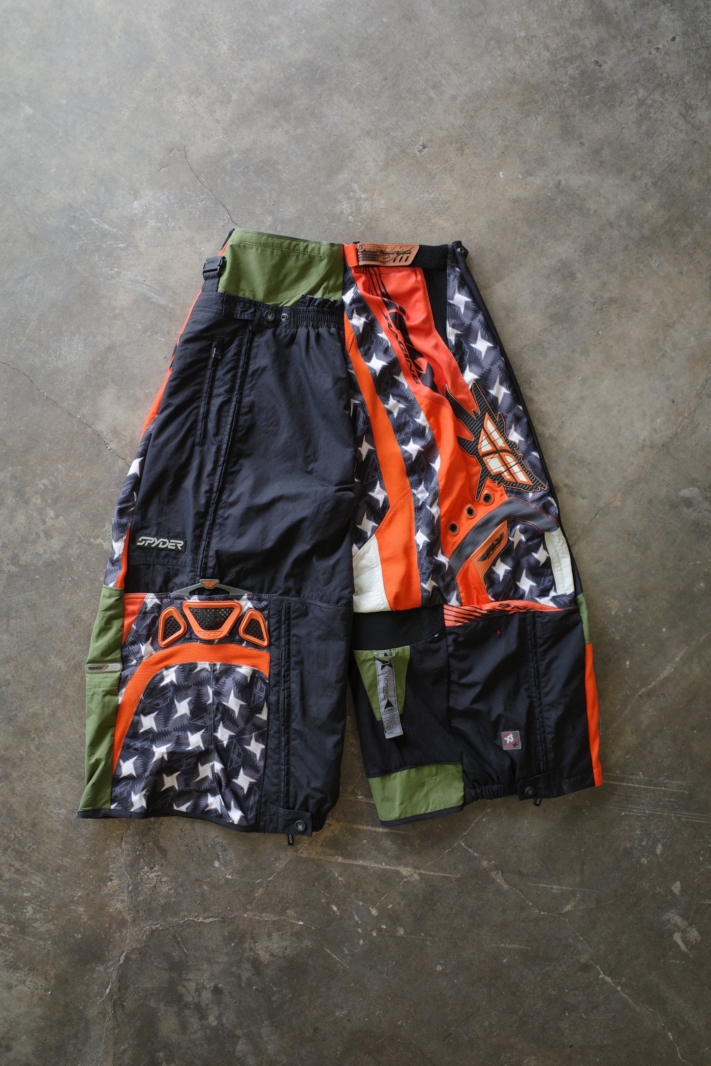 Wide Legged nag nag Pants(L)