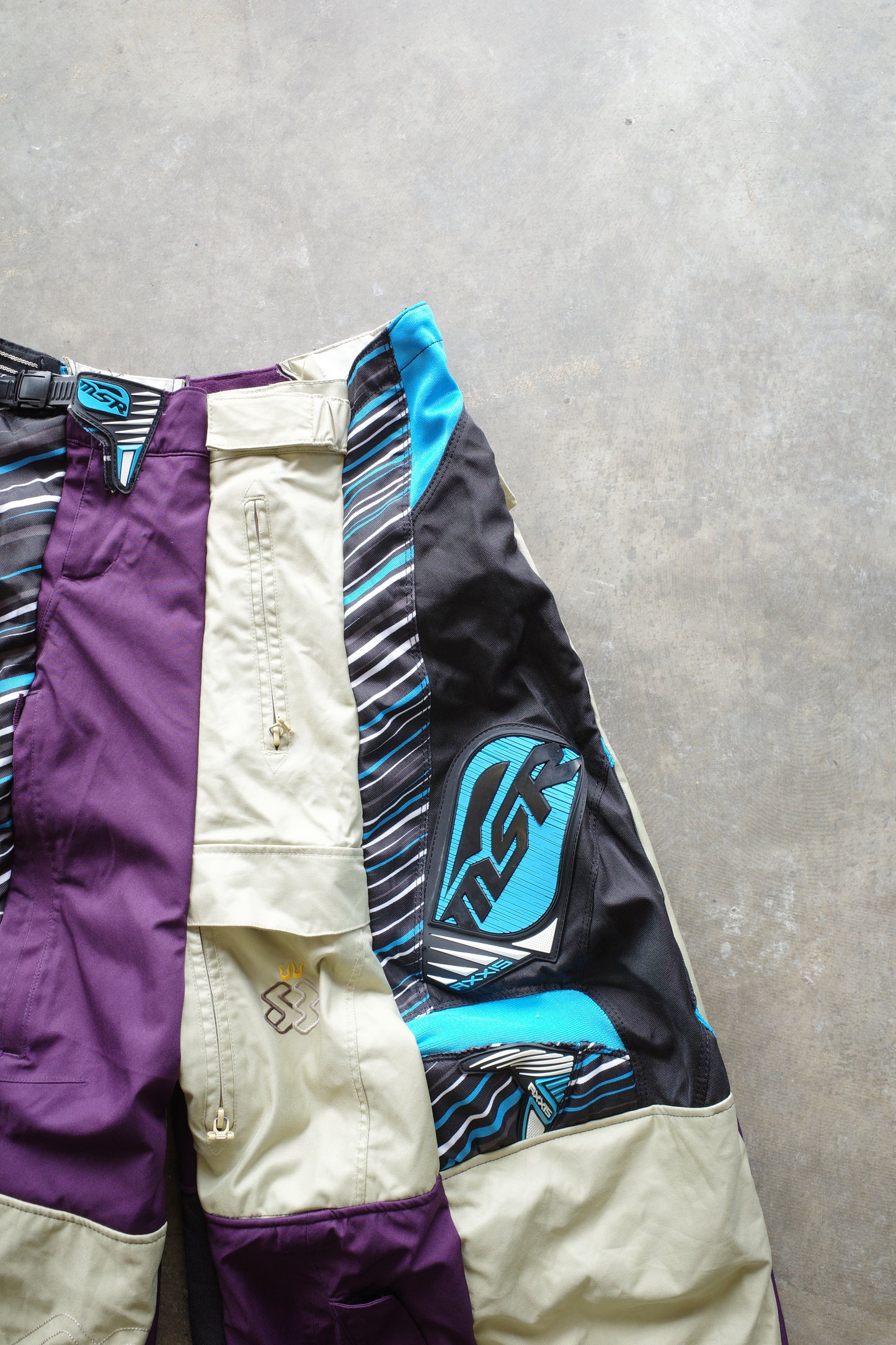 Wide Legged nag nag Pants(S)/made from vintage MSR racing pants