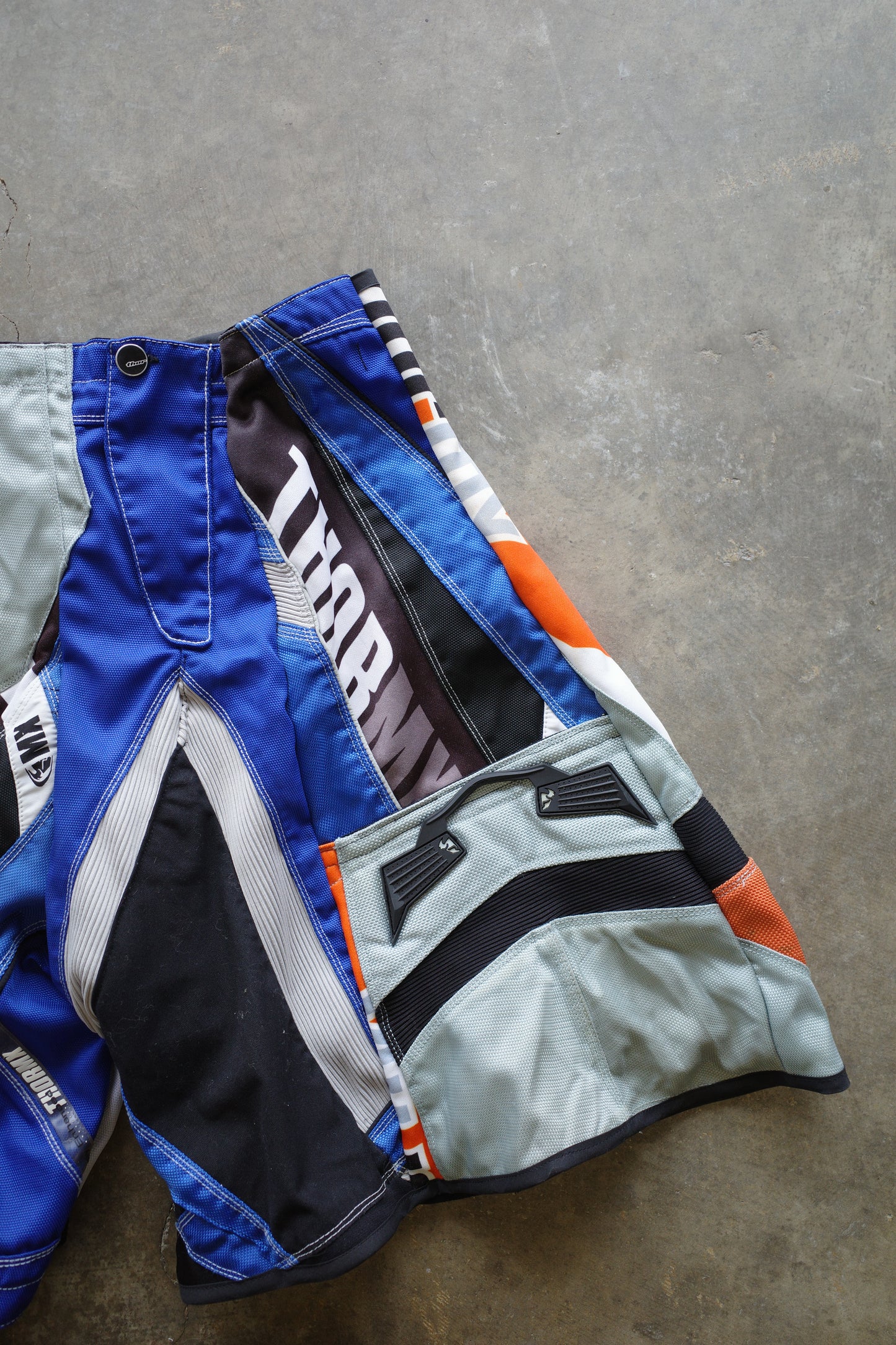 nag nag Baggy Shorts (34)/made from vintage Thor racing pants