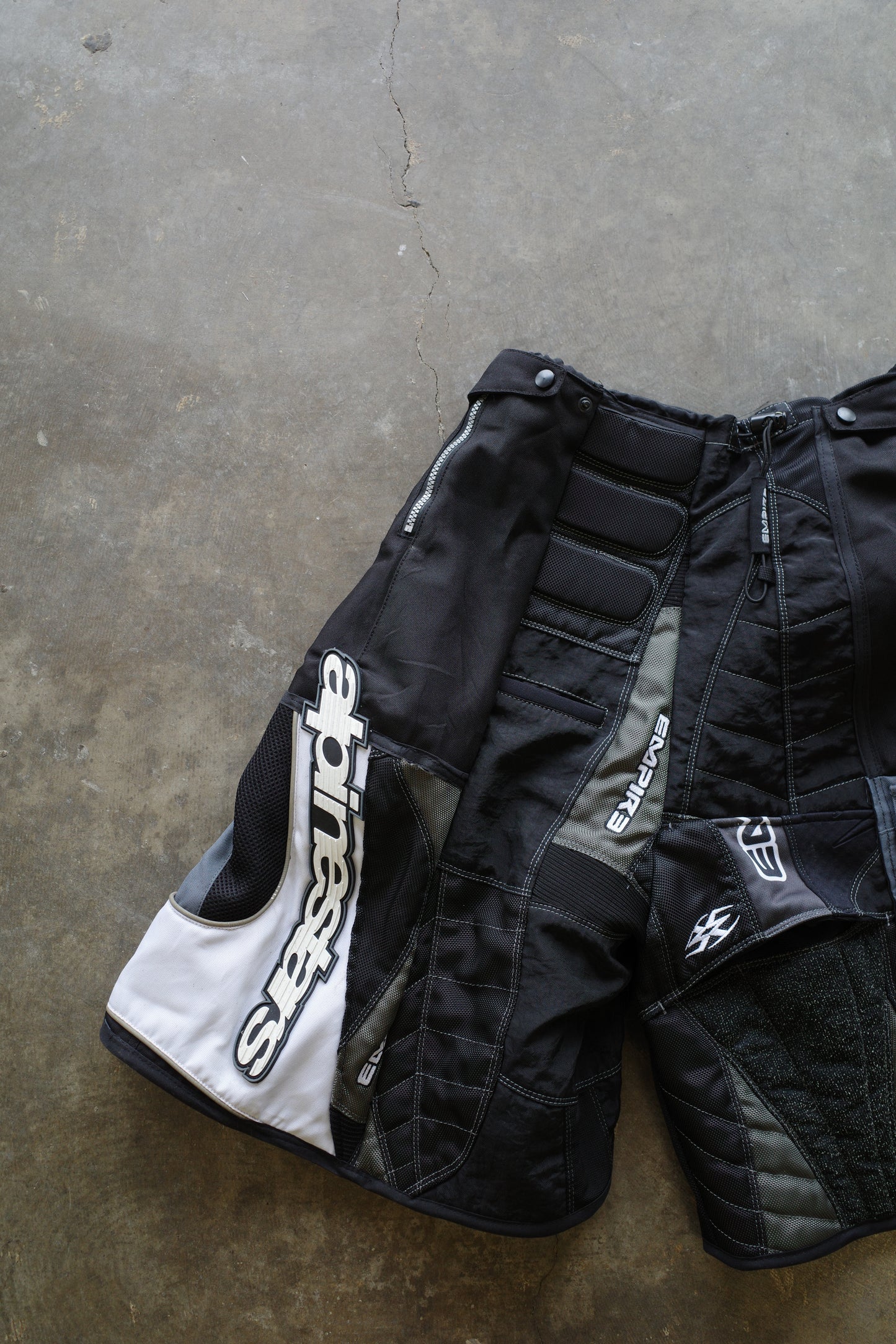 nag nag Baggy Shorts (32)/made from vintage alpinestars racing pants