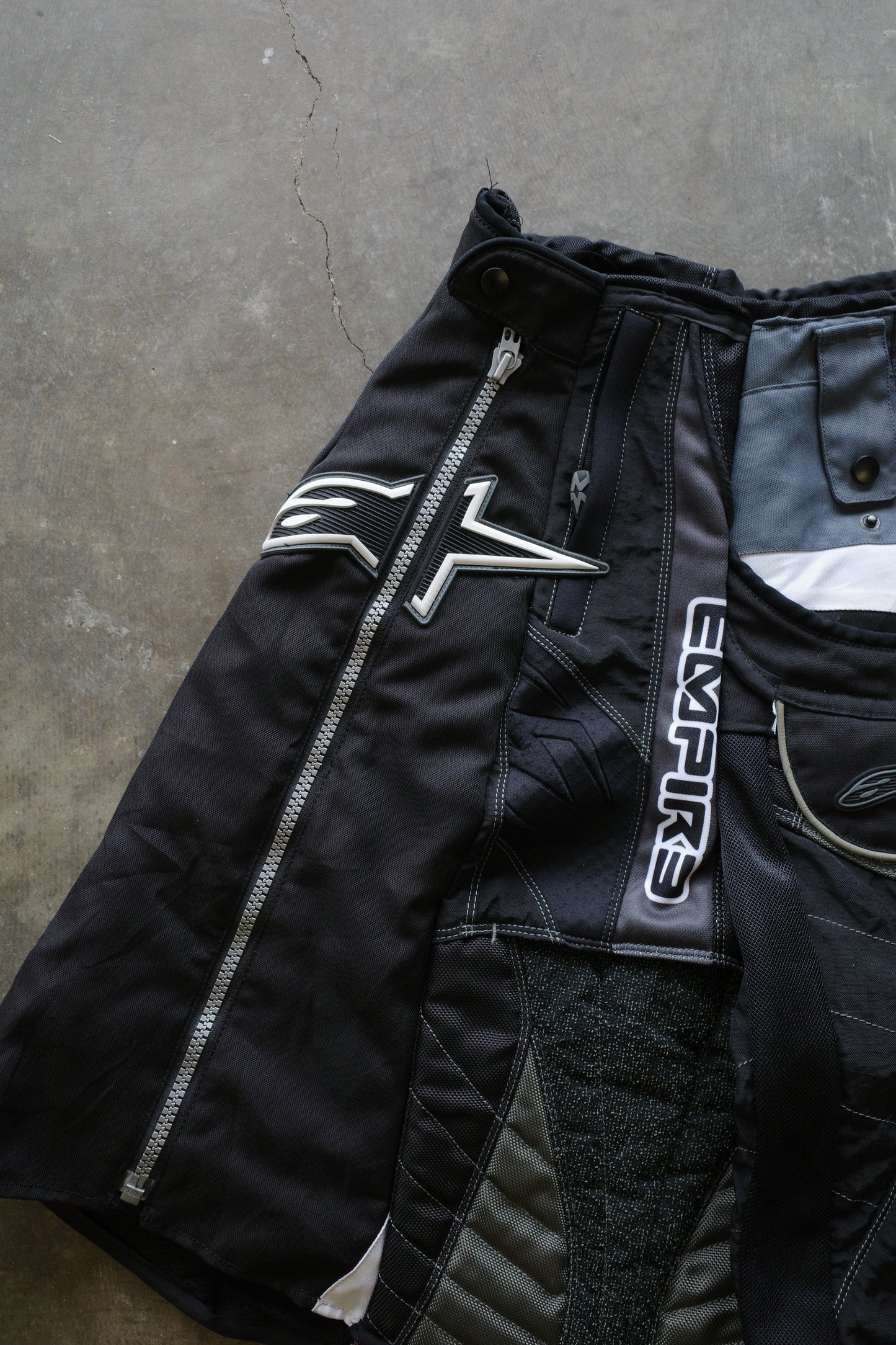 nag nag Baggy Shorts (32)/made from vintage alpinestars racing pants