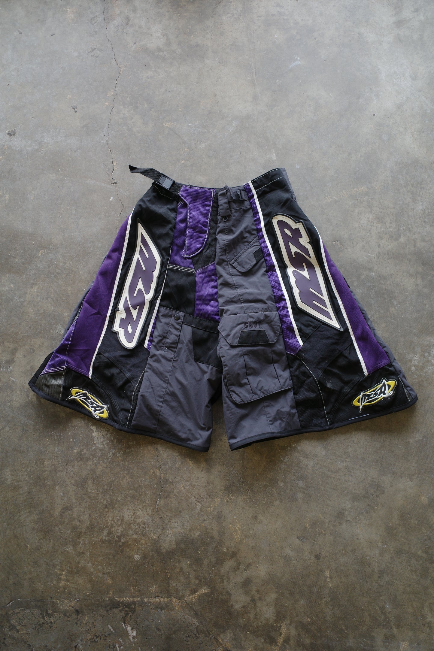 nag nag Baggy Shorts (30)/made from vintage MSR racing pants
