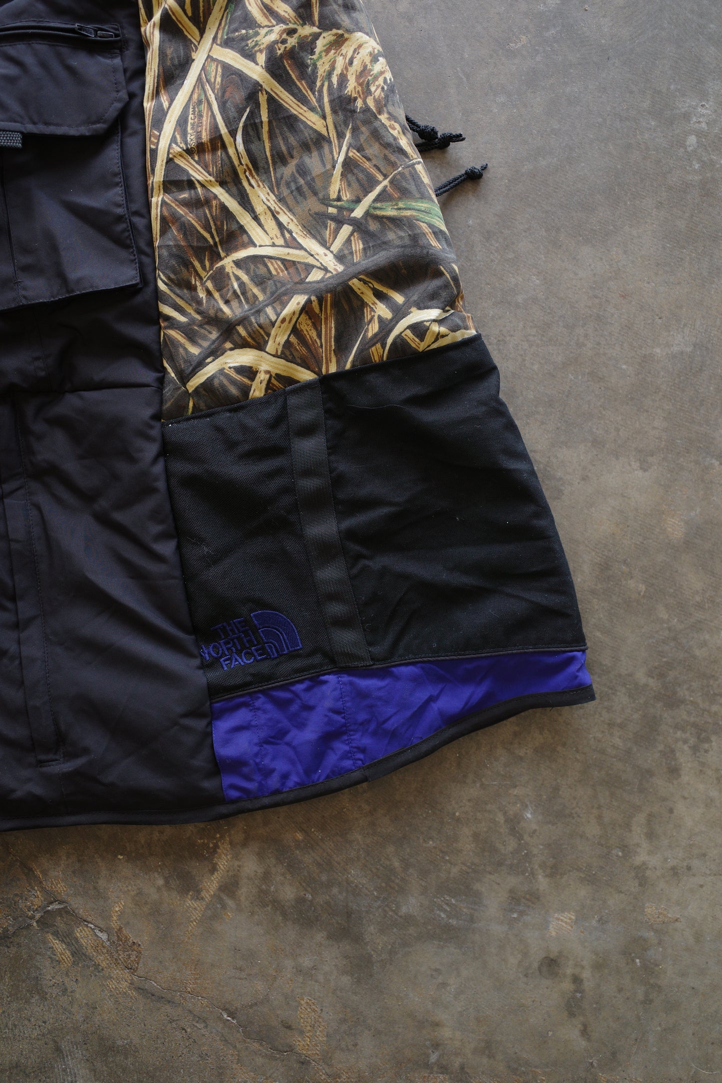 Wide Legged nag nag Pants(S)/made from vintage TNF STEEPTECH jacket