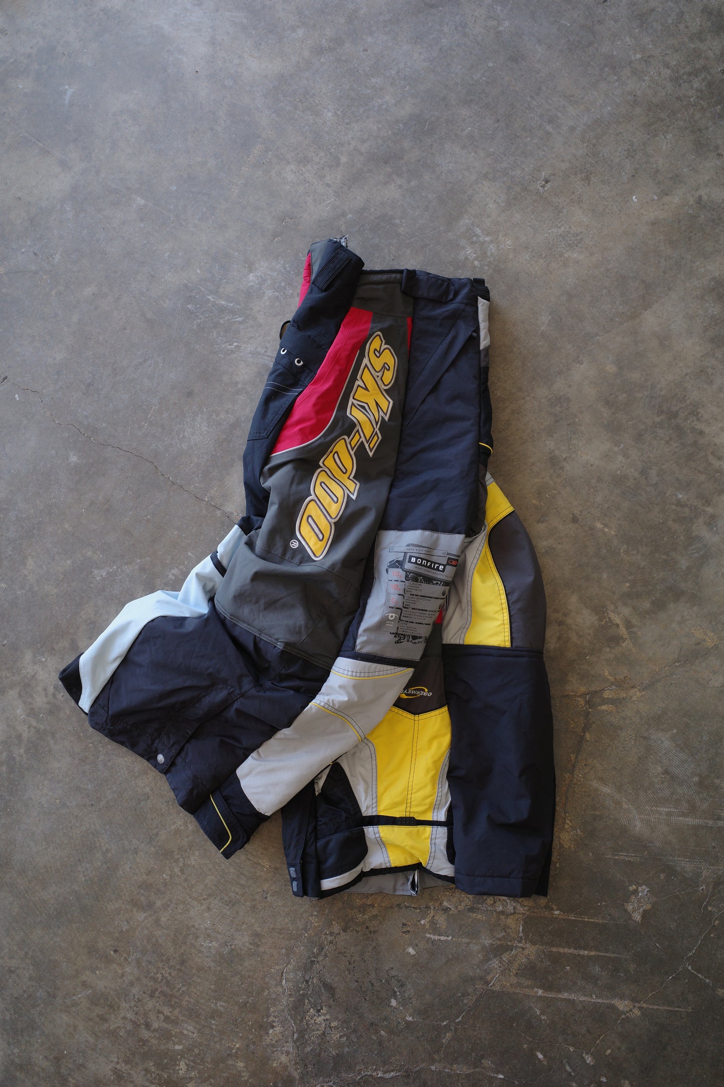 Wide Legged nag nag Pants(L)/made with vintage SKIDOO ski jacket