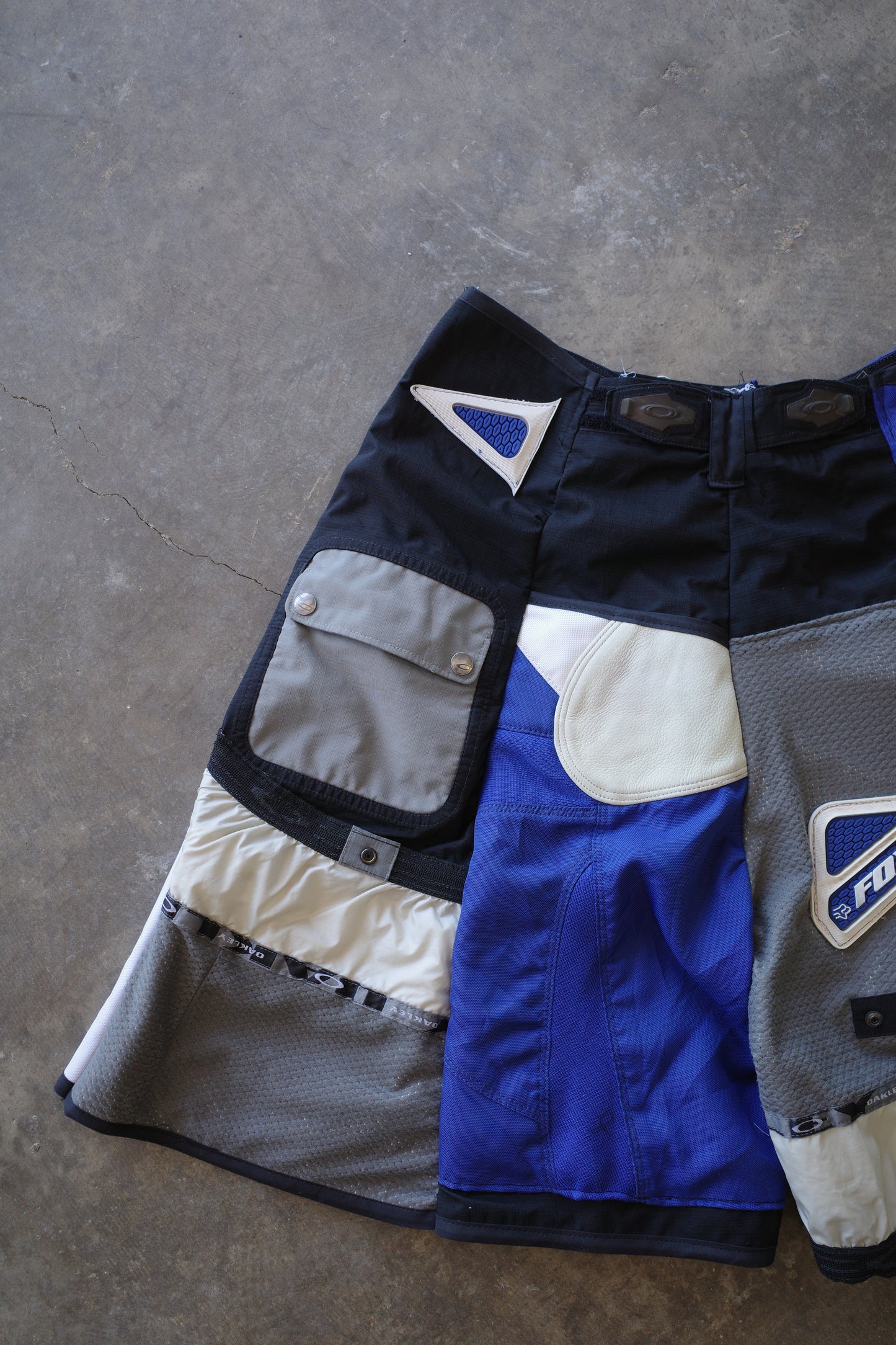 nag nag Baggy Shorts (34)/made with vintage FOX racing pants&OAKLEY tactical Jacket