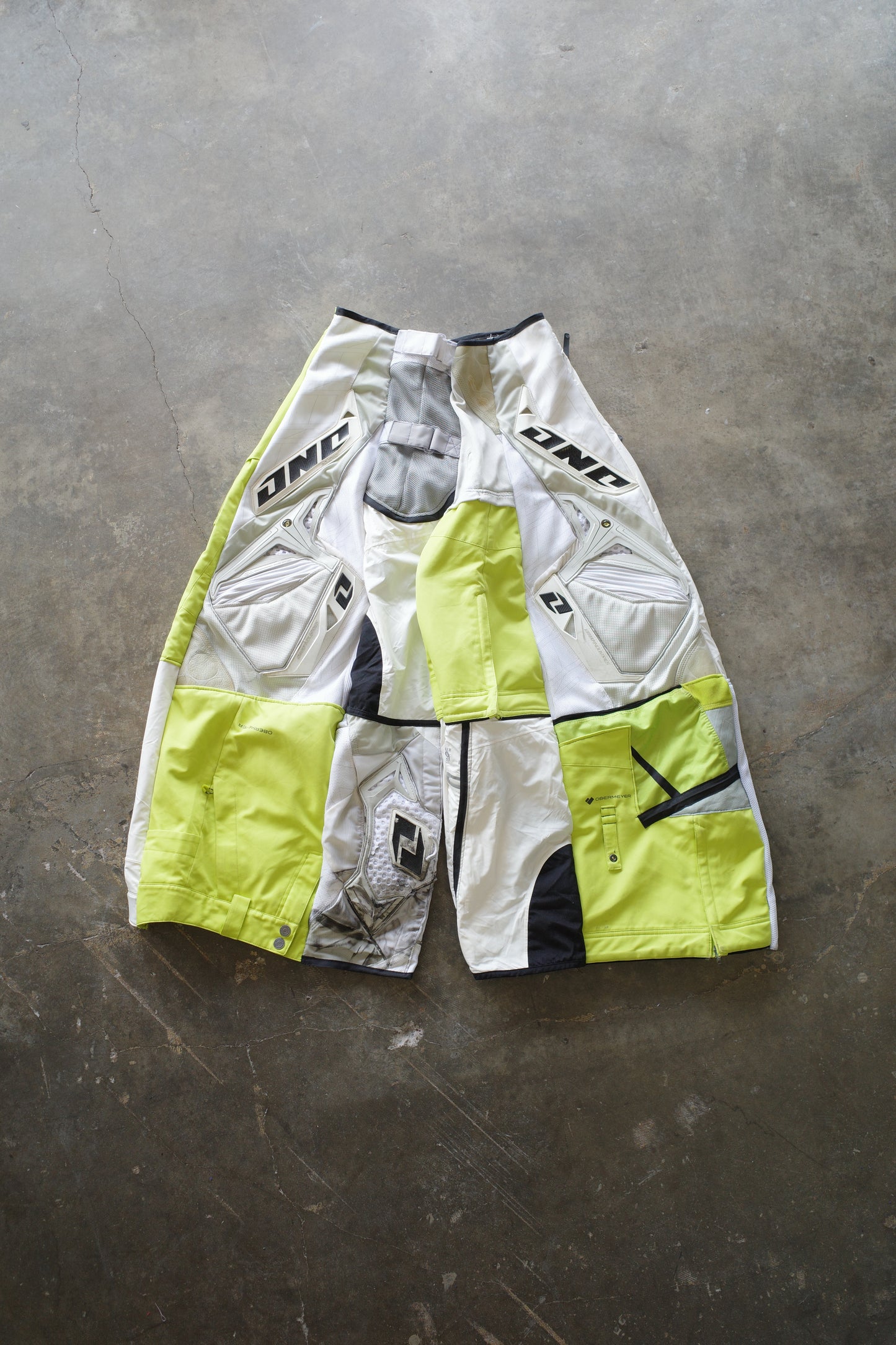 Wide Legged nag nag Pants(L)/made with vintage DNC racing pants