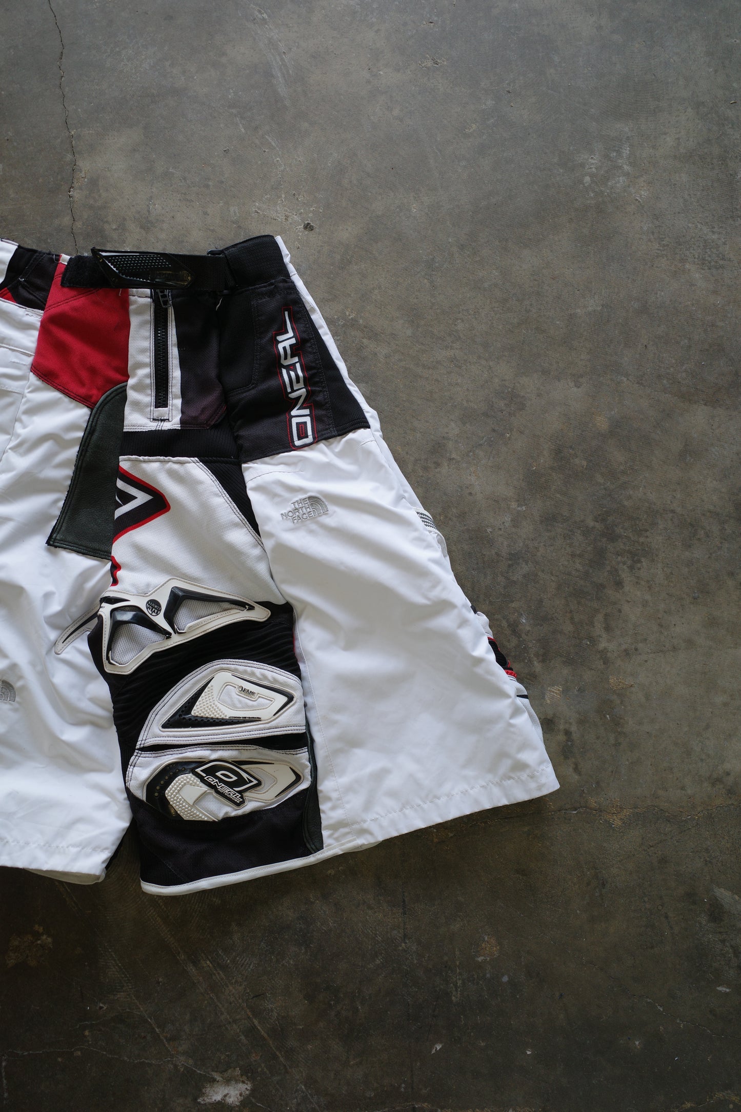 nag nag Baggy Shorts (30)/made from vintage ONEAL motorcycle racing pants and Leather trim
