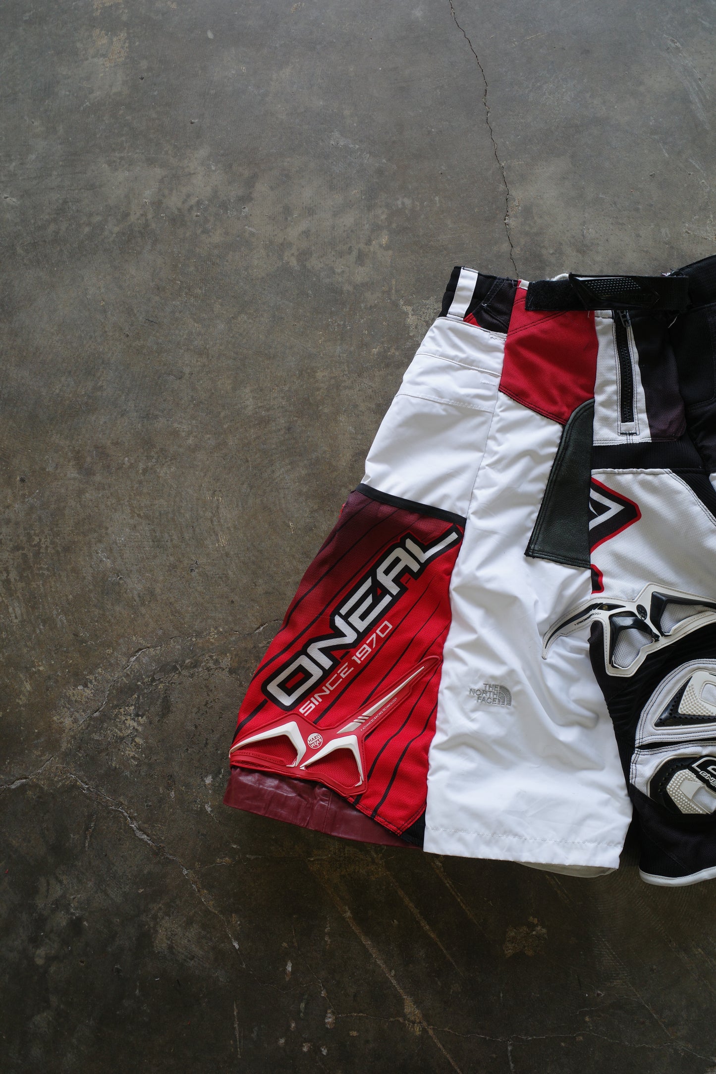 nag nag Baggy Shorts (30)/made from vintage ONEAL motorcycle racing pants and Leather trim