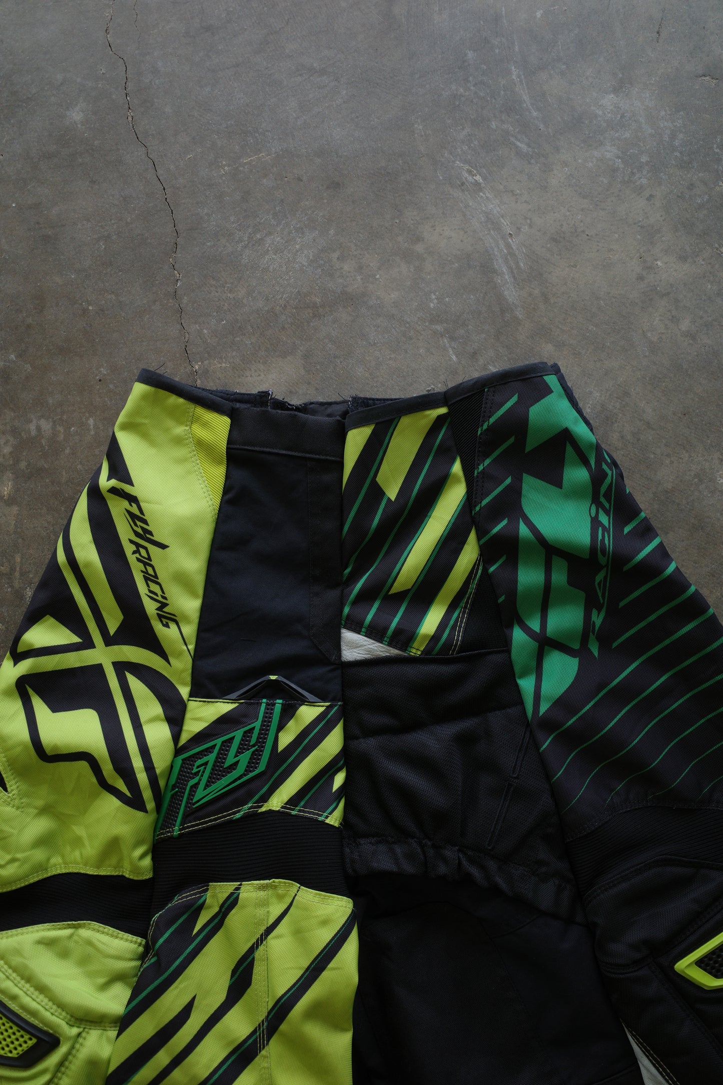 nag nag Baggy Shorts (28)/made from vintage FLY motorcycle racing pants