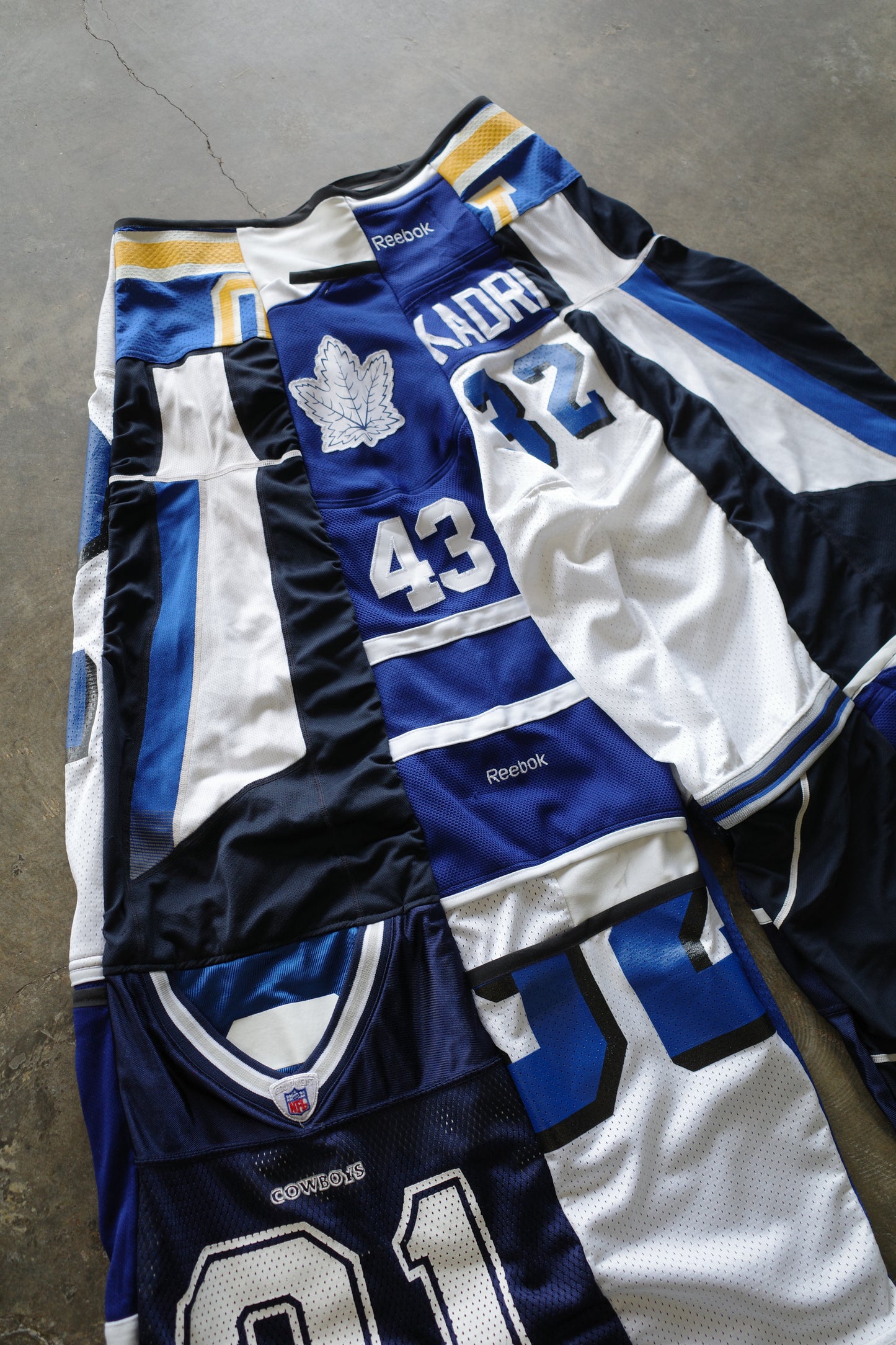 Wide Legged nag nag Pants(L)/made with vintage Pro sports jerseys