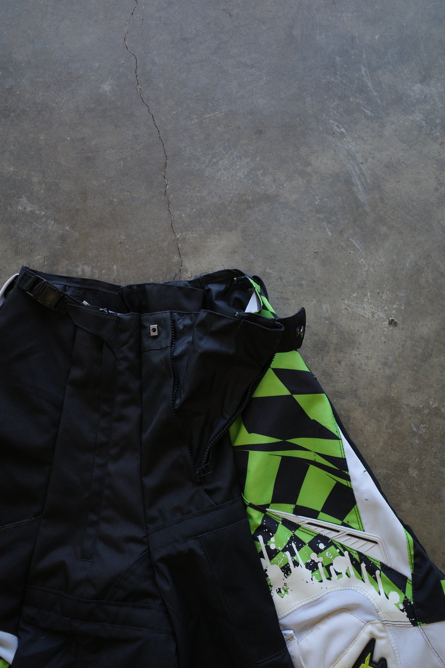 nag nag Baggy Shorts (28-32)/made from vintage FOX motorcycle racing pants