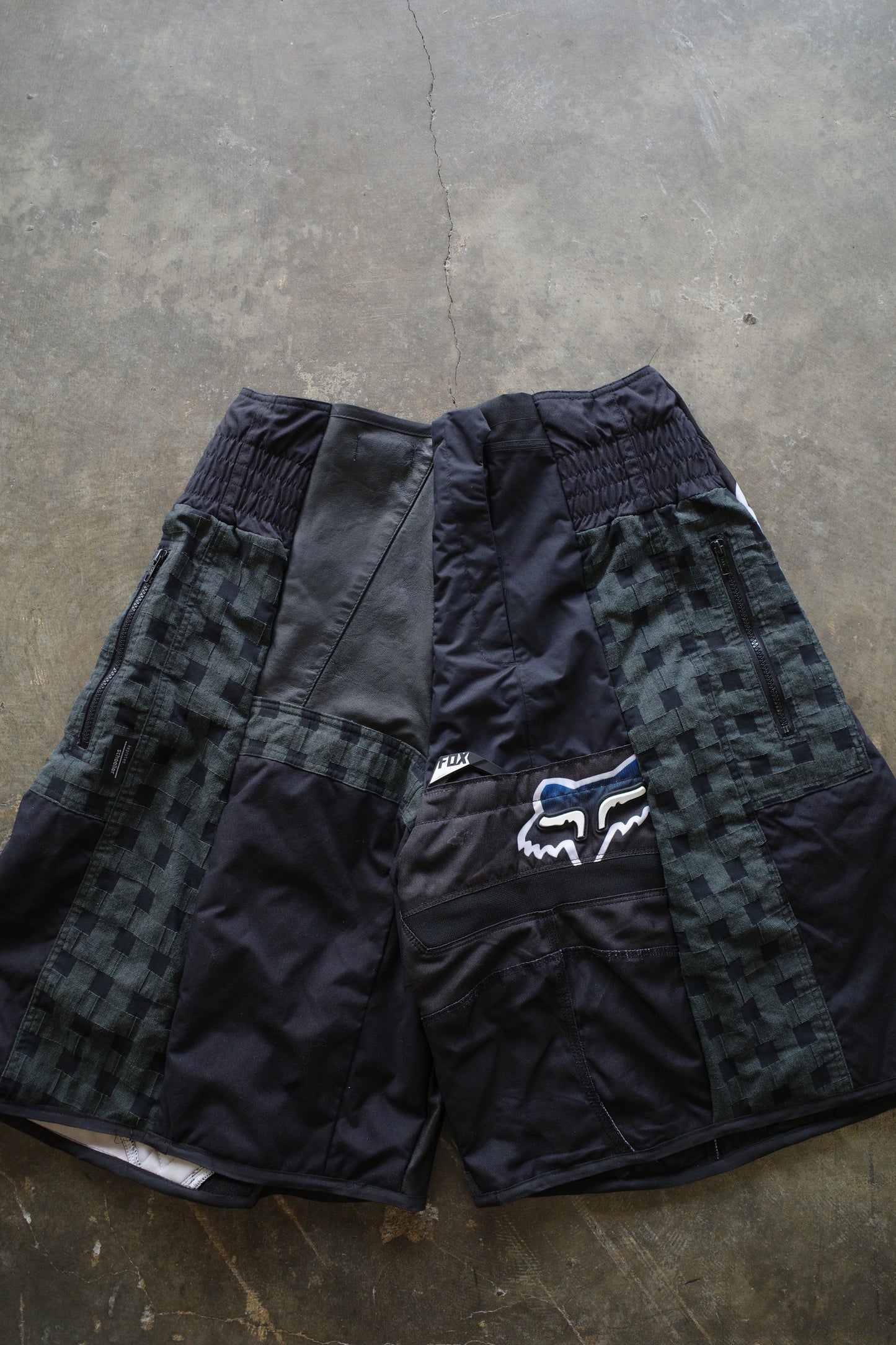 Motorcycled style Baggy Shorts (36)/made from vintage FOX motorcycle racing pants