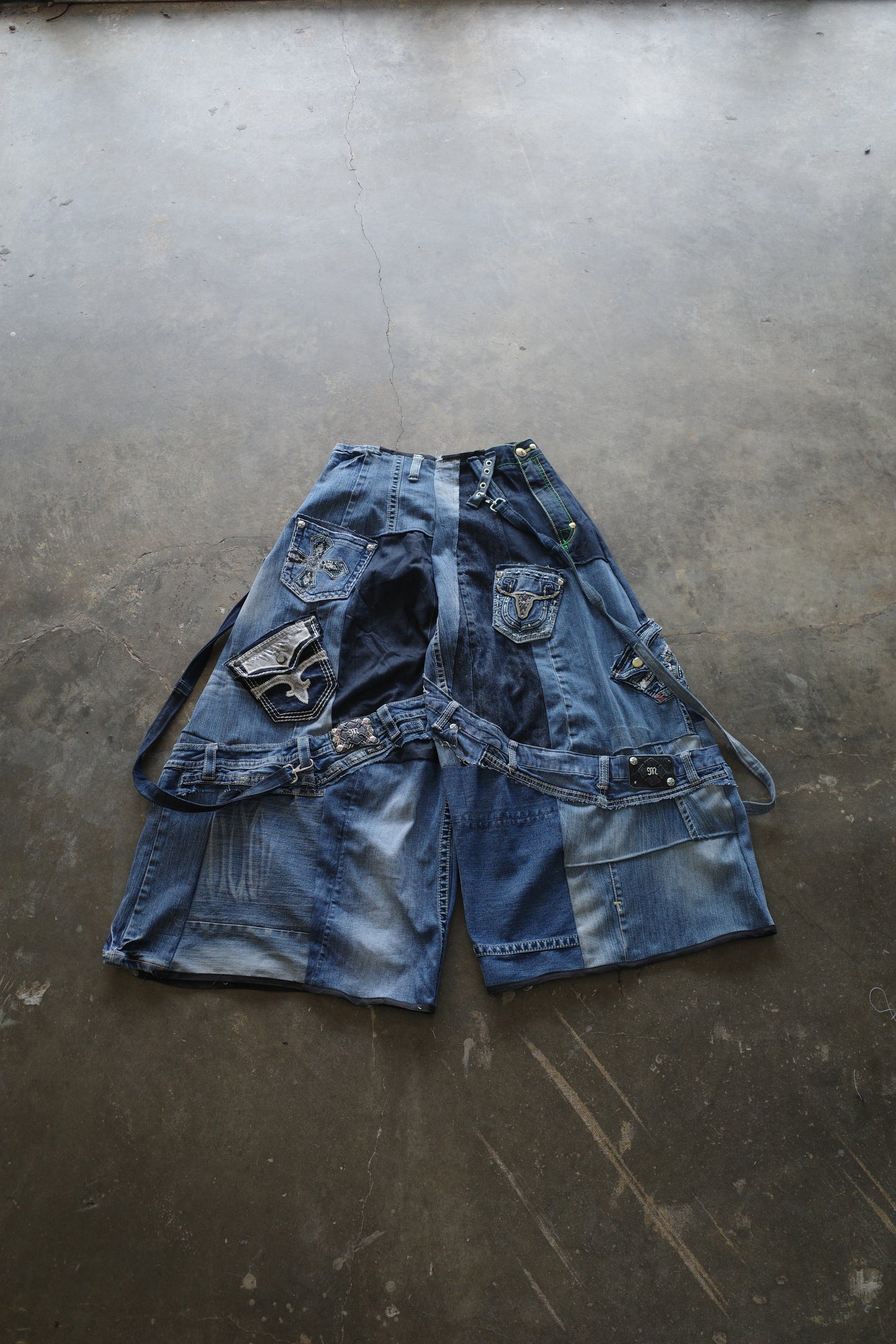 Wide Legged Jean(L)/made with vintage Y2K jeans