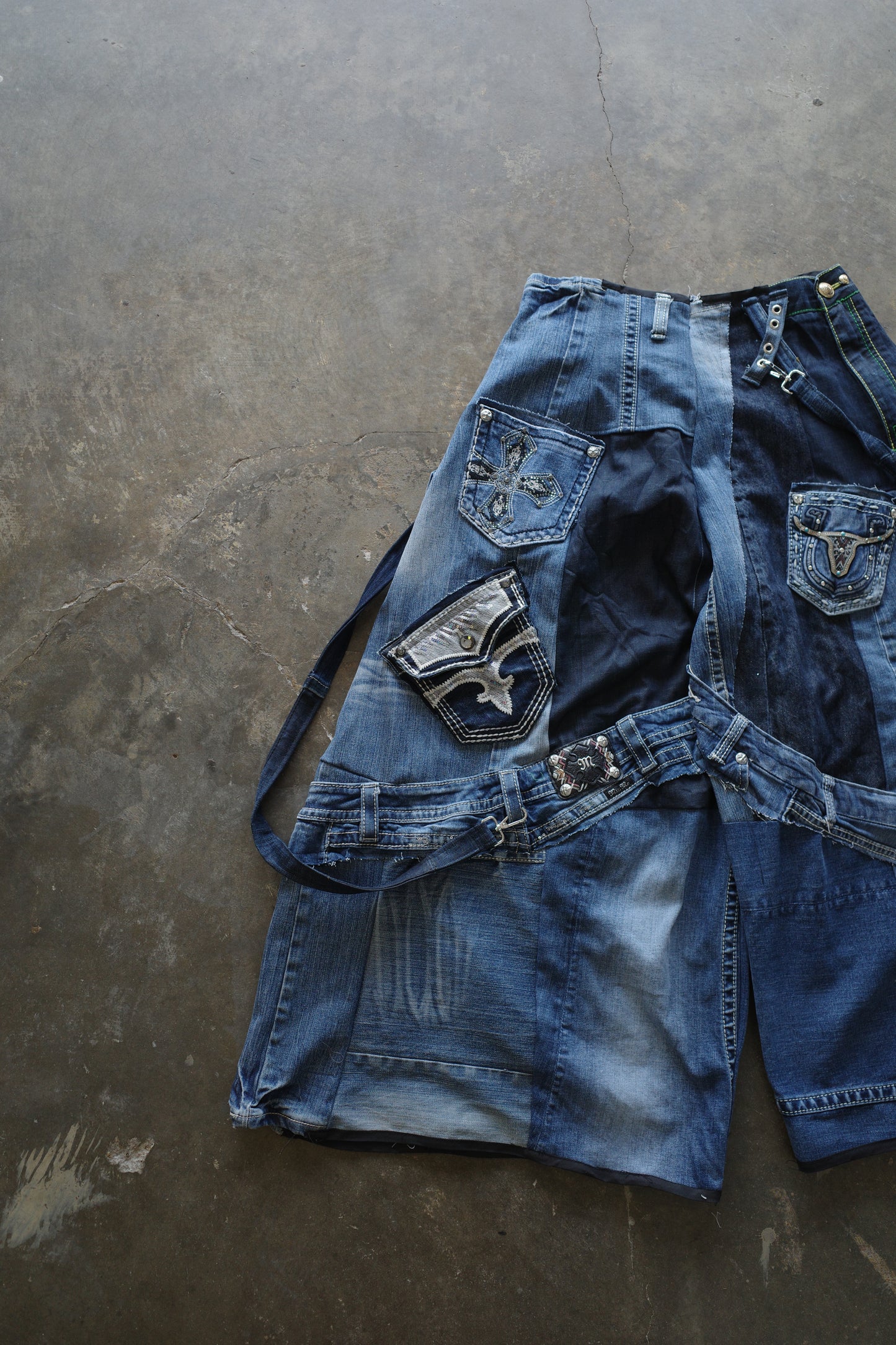 Wide Legged Jean(L)/made with vintage Y2K jeans