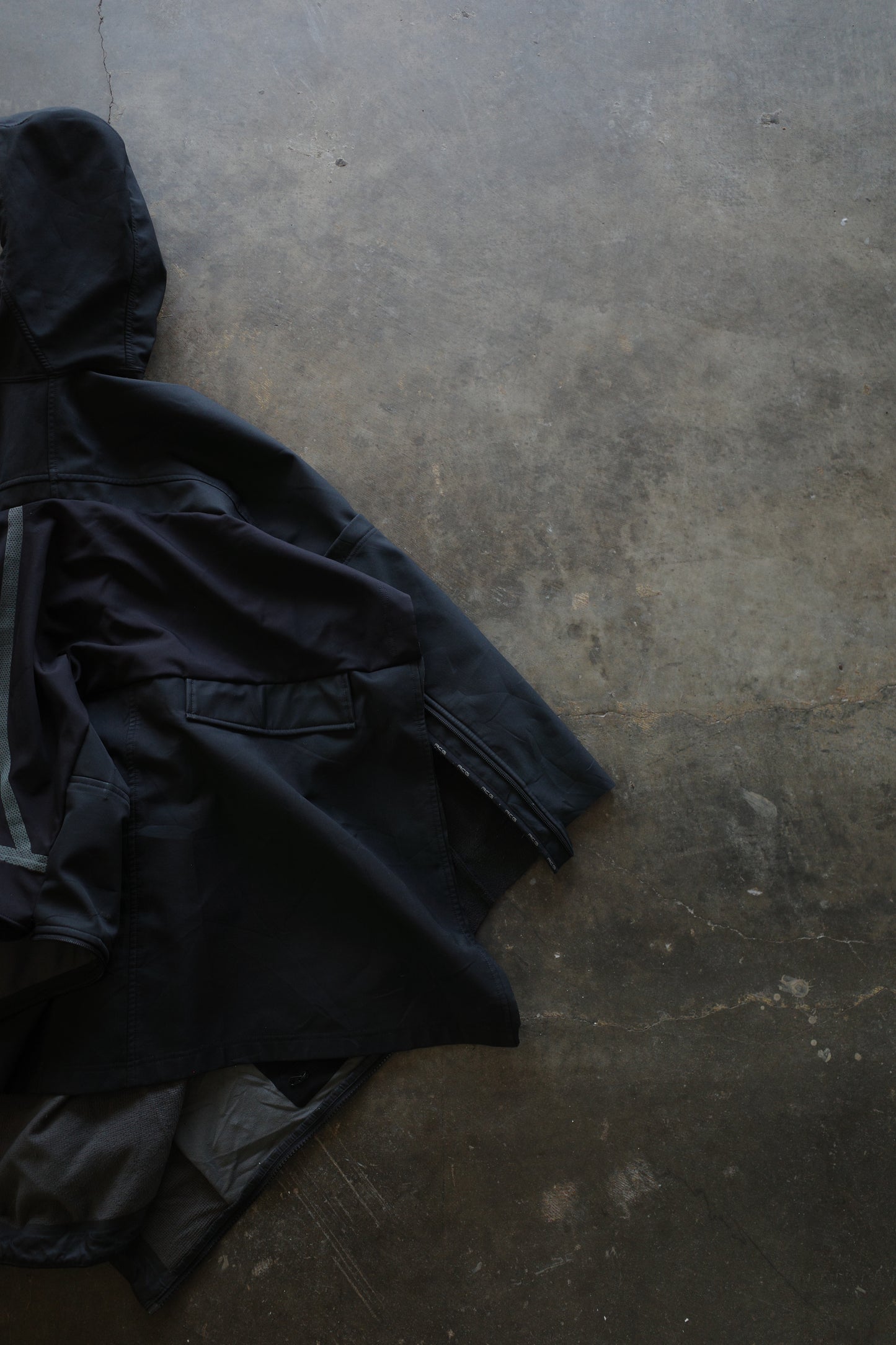 ART to WEAR upcycled Poncho *sample grade //made by 3R.