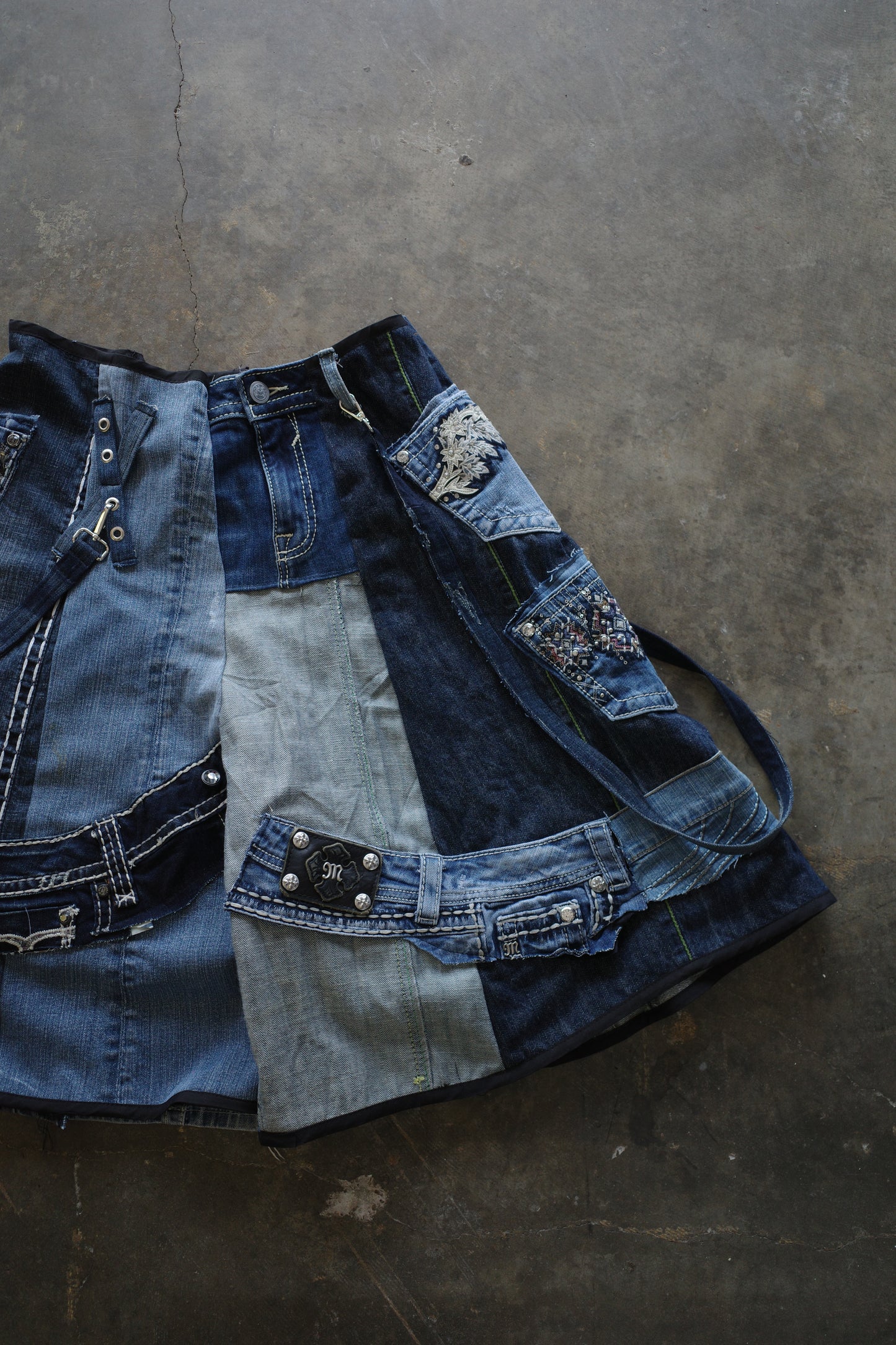 Denim Baggy Shorts (34)/made from vintage Y2K missme jean