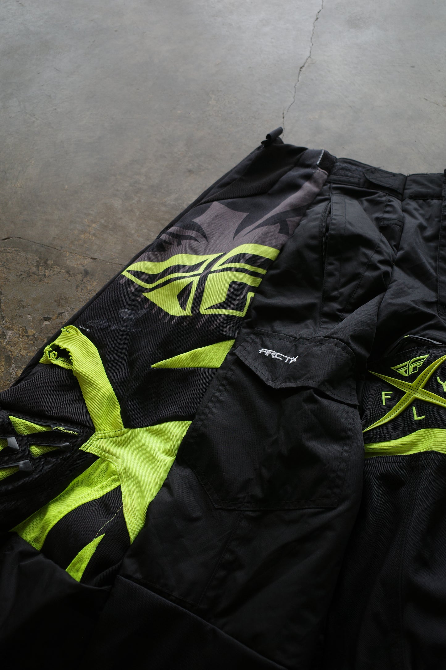 Wide Legged nag nag Pants(L)/made with vintage FLY racing pants