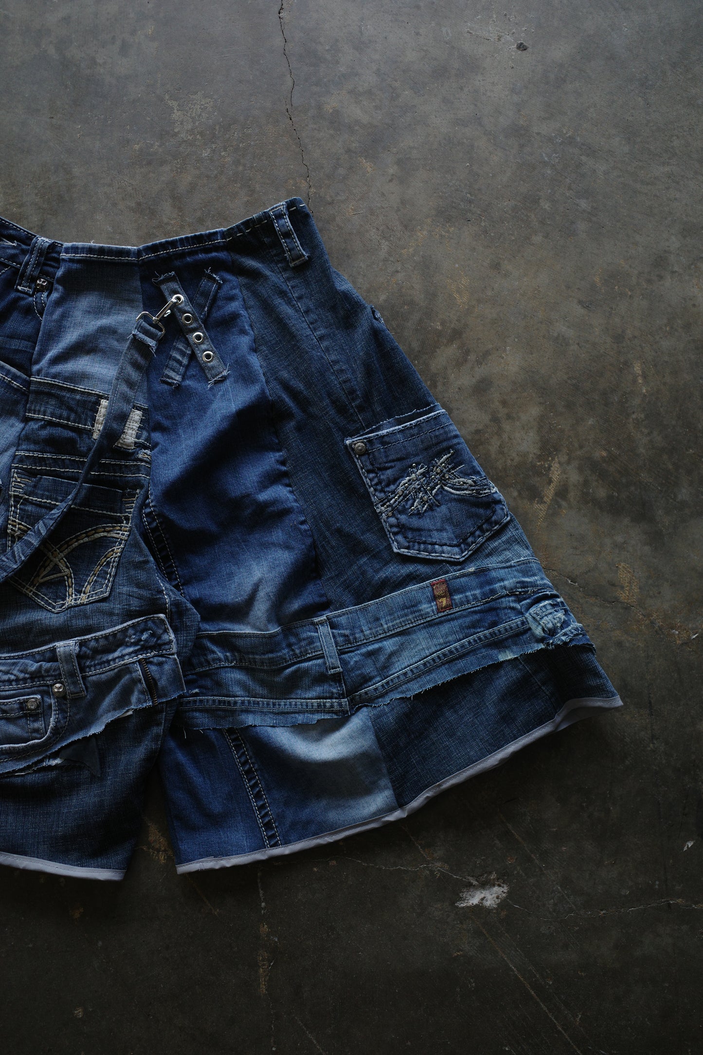 Denim Baggy Shorts (32)/made from vintage Y2K missme jean