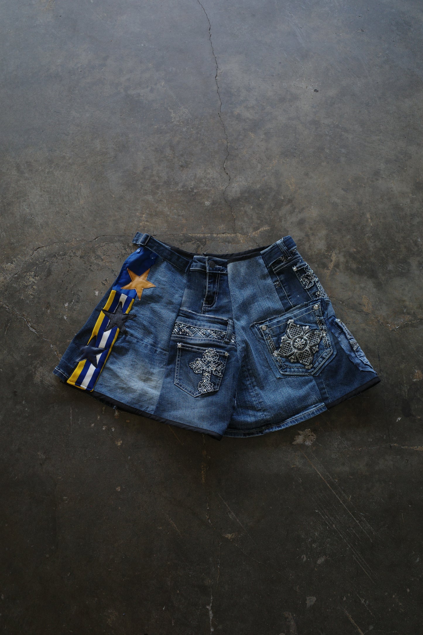"The MR.Shorts"made with vintage stripe shirt & 3R. original  patch