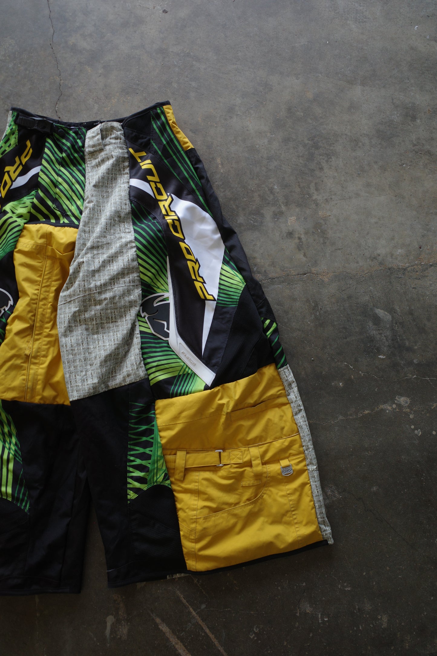 Wide Legged nag nag Pants(32L)/made with vintage THOR racing pants