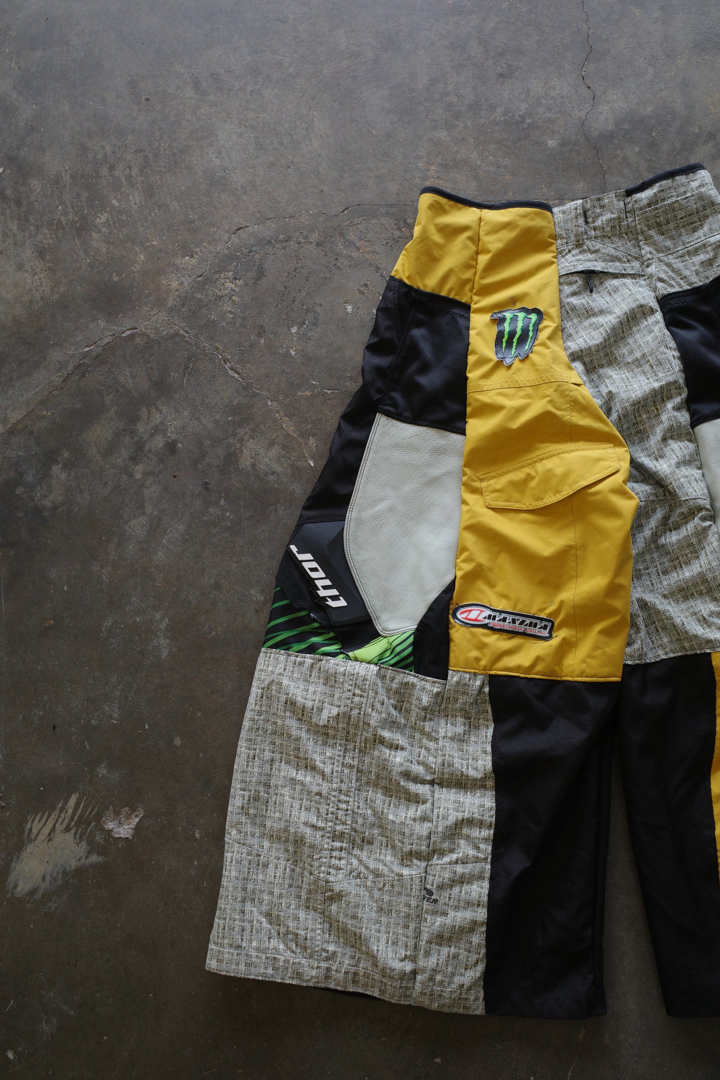 Wide Legged nag nag Pants(32L)/made with vintage THOR racing pants