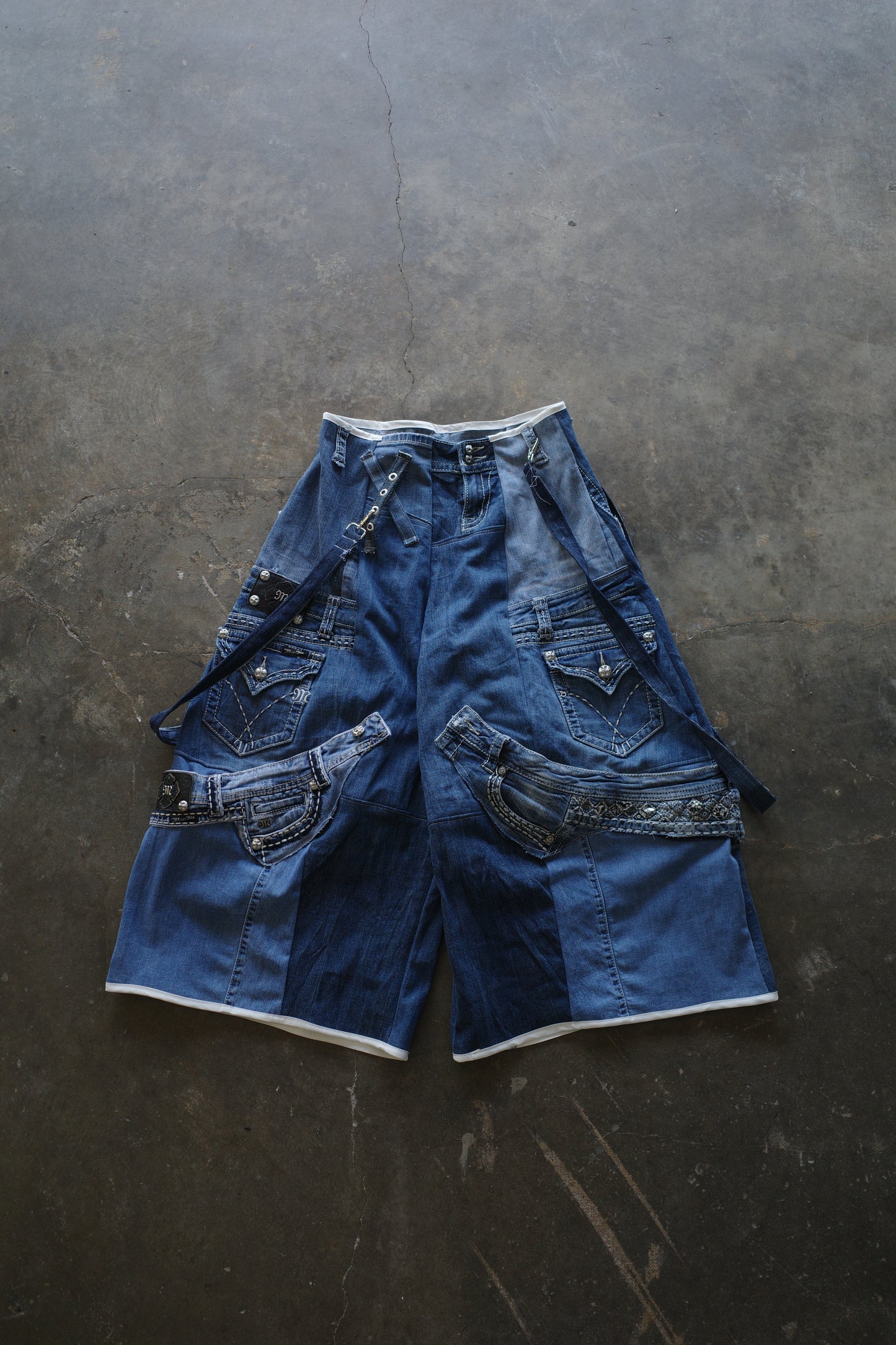Wide Legged Jean(30S)/made with vintage Y2K jeans
