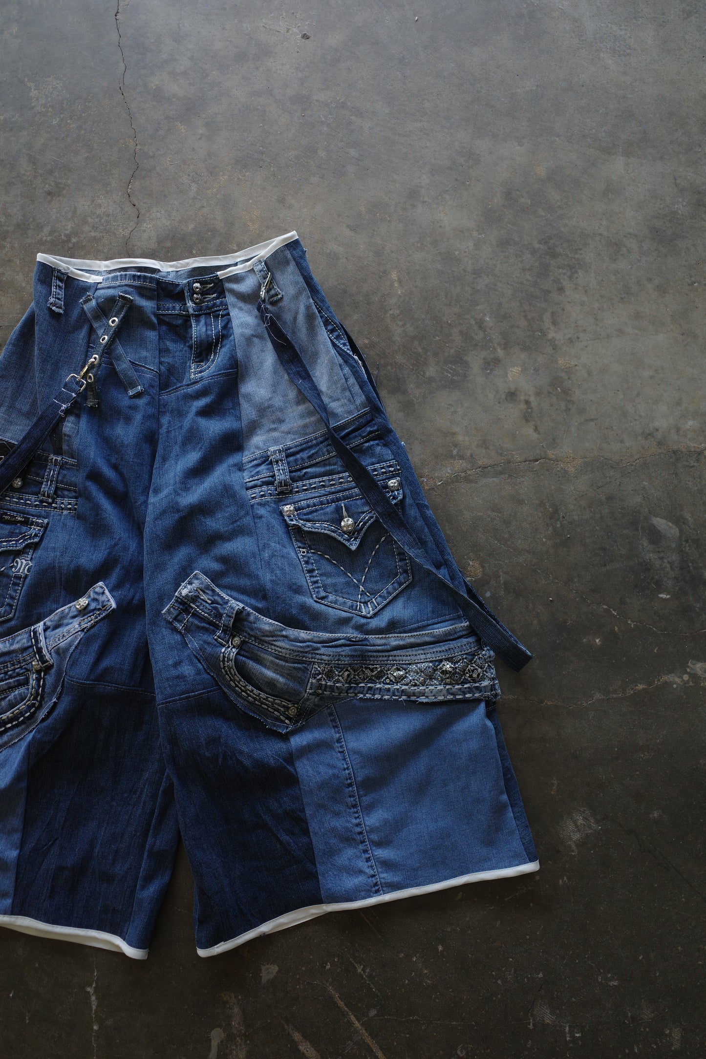 Wide Legged Jean(30S)/made with vintage Y2K jeans