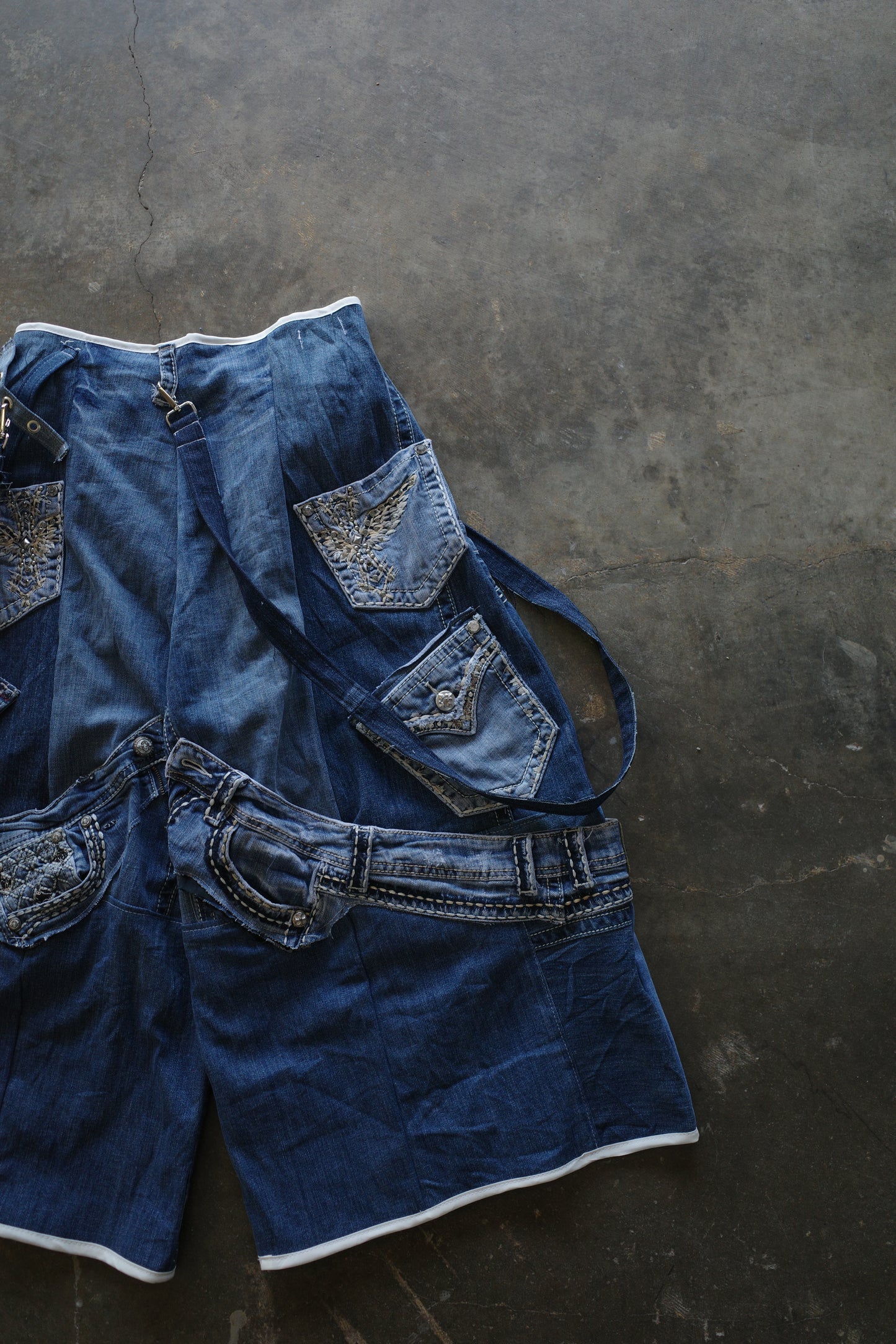 Wide Legged Jean(30S)/made with vintage Y2K jeans