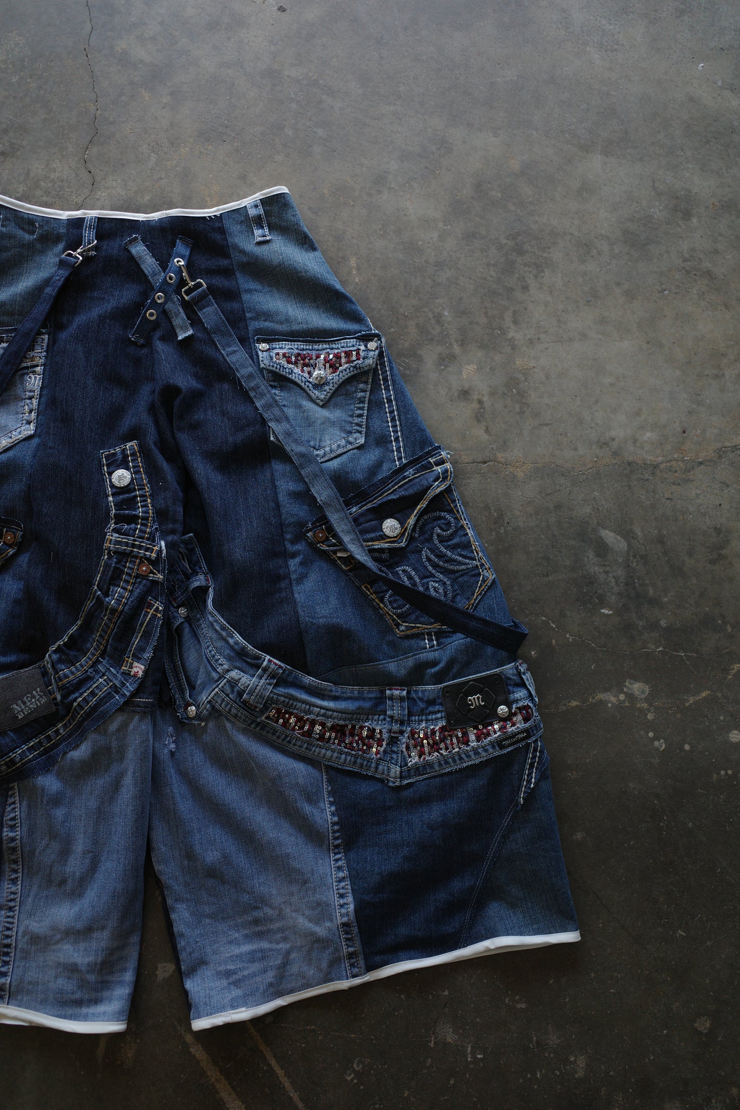 Wide Legged Jean(L)/made with vintage Y2K jeans