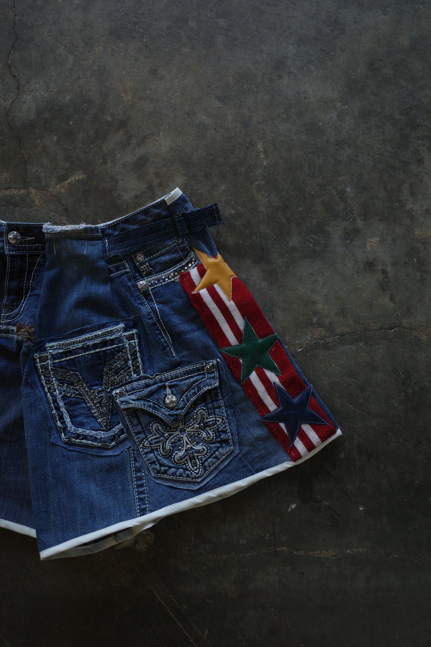 "The MR.Shorts"(w28-30)made with vintage y2k jean & 3R. original leather patch