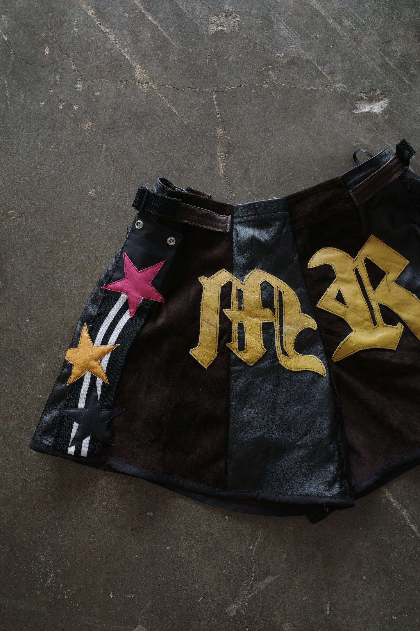 "The MR.Shorts"(w30-32)made with vintage Leather jacket& 3R. original leather patch