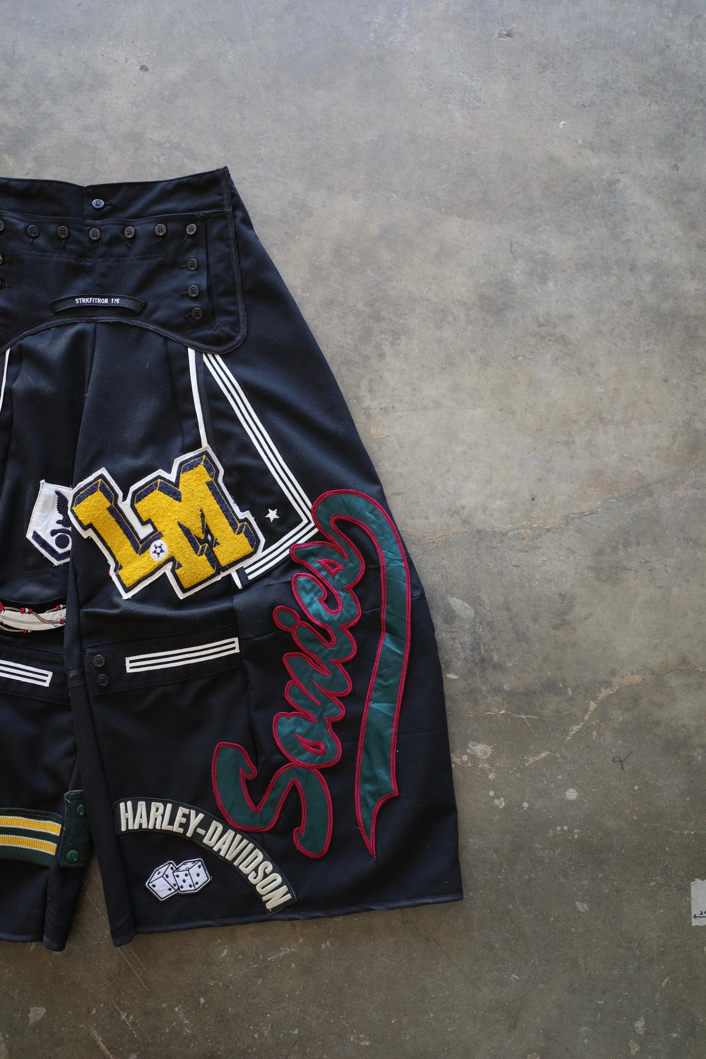 Wide Legged Patched Pants(W32-L) / PWL3
