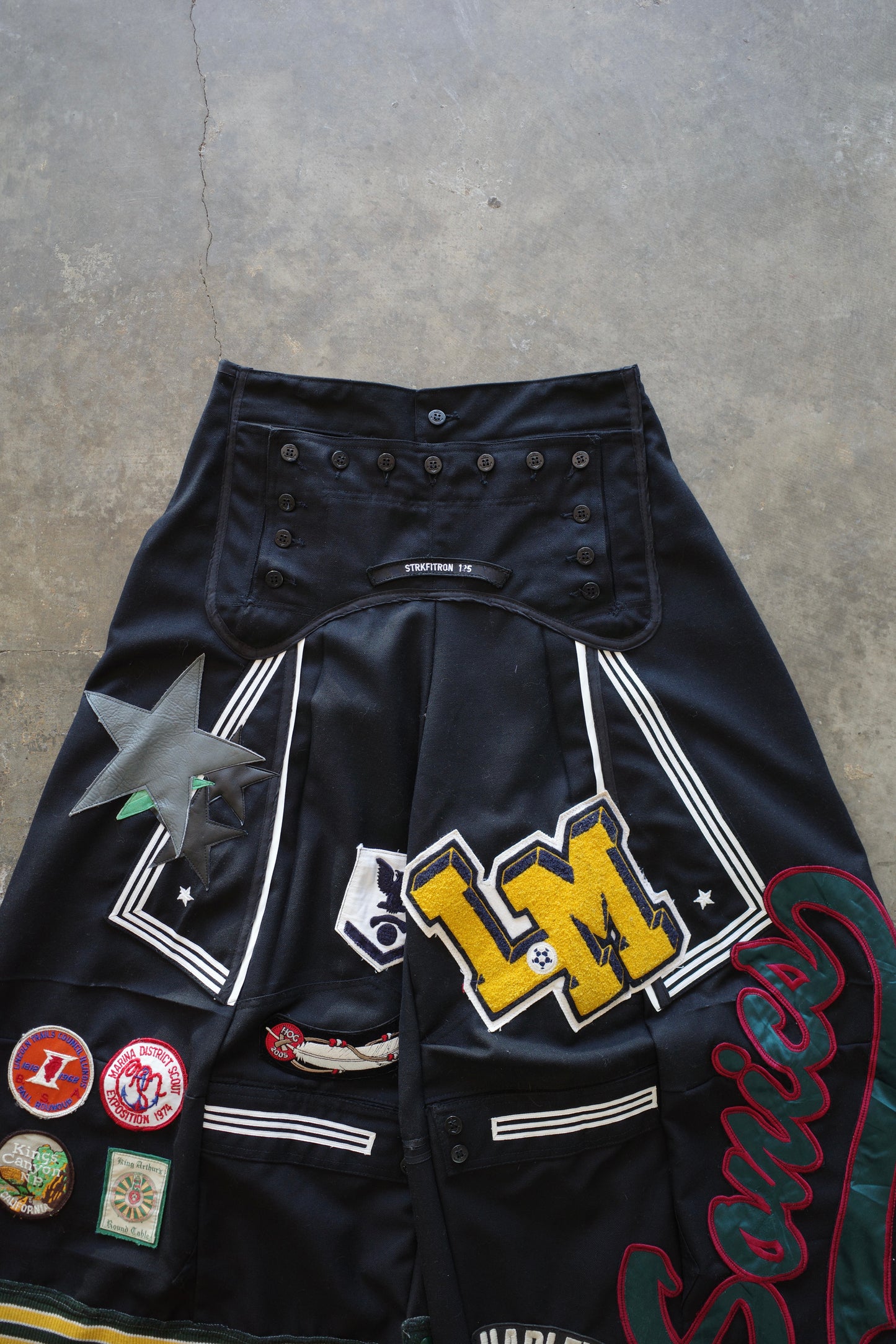 Wide Legged Patched Pants(W32-L) / PWL3