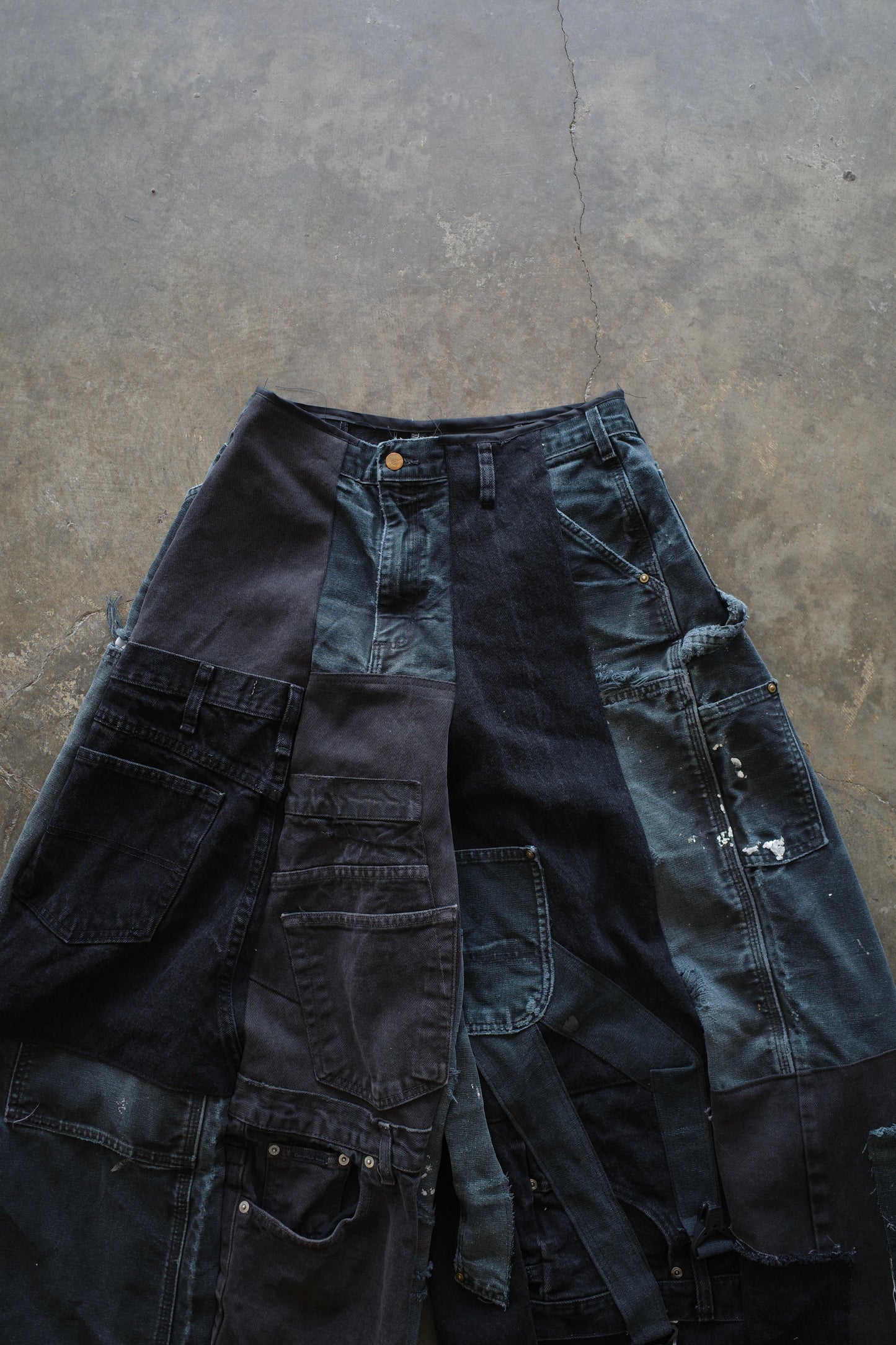 Wide Legged Patched Pants(W32-L) / BDWL2