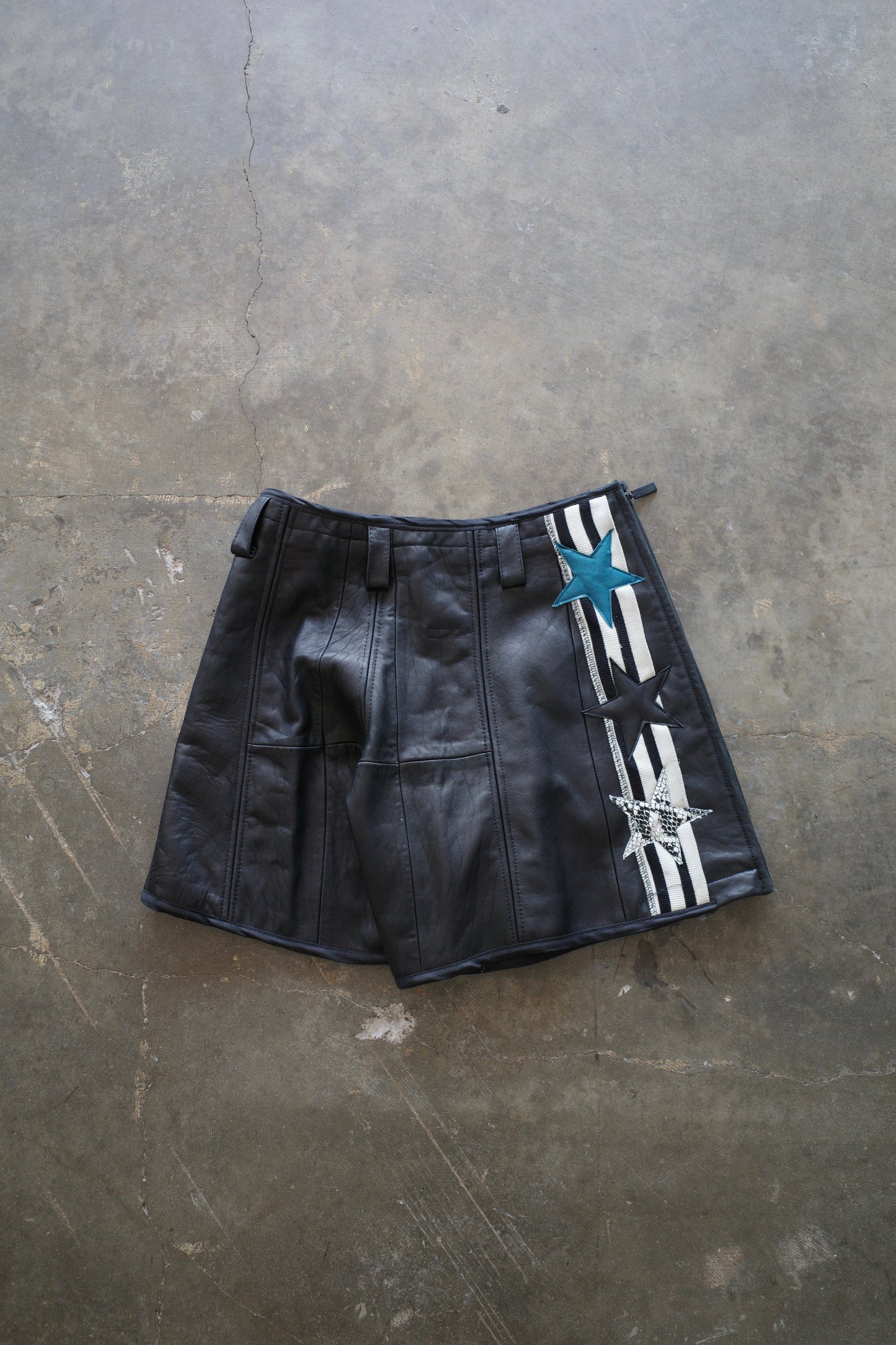The MR.Shorts"33" black(30') MRS1