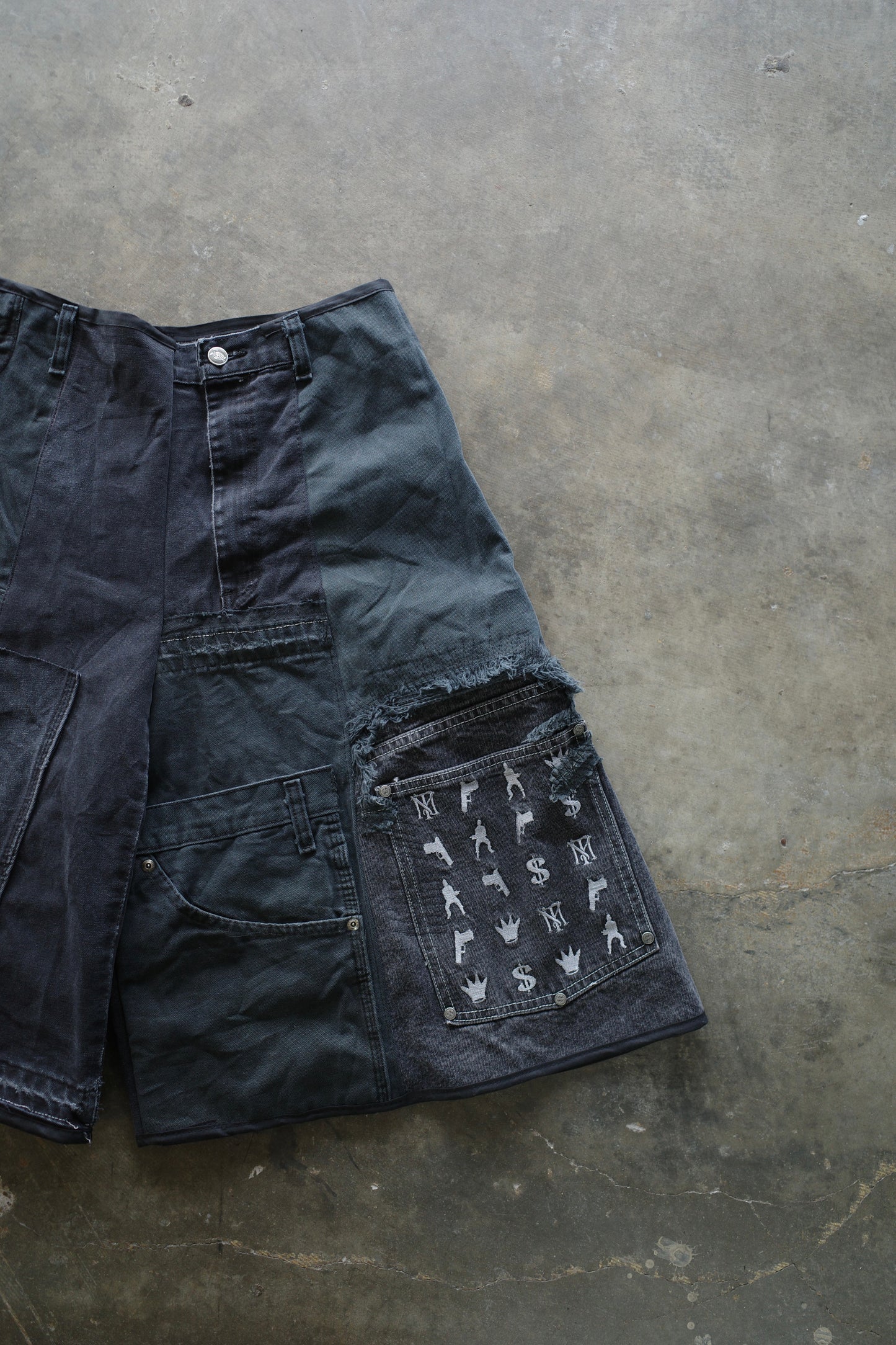 BAGGY SHORTS (32)BDBS2