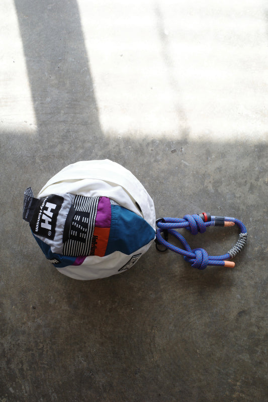 nag nag Ball Bag
