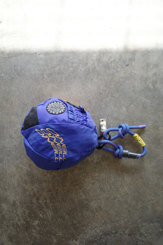 nag nag Ball Bag