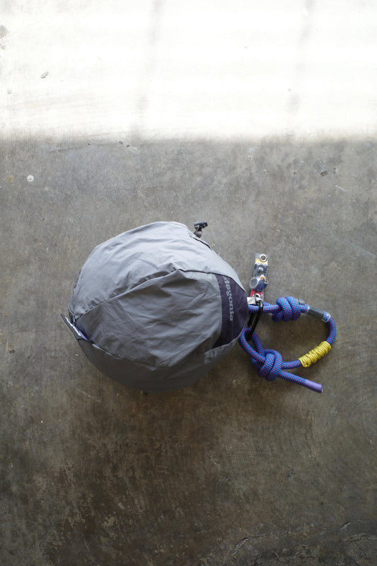 nag nag Ball Bag