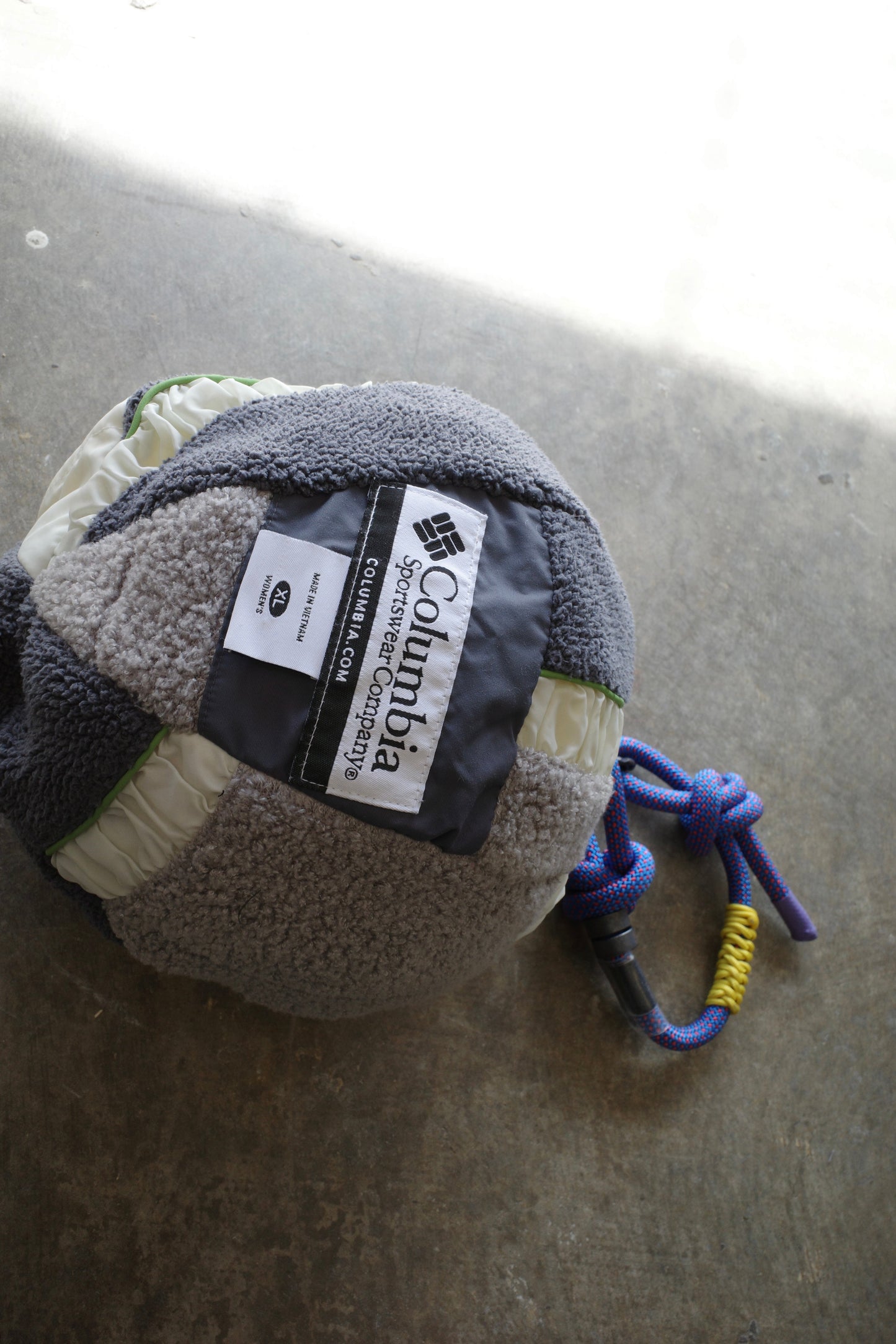 nag nag Ball Bag